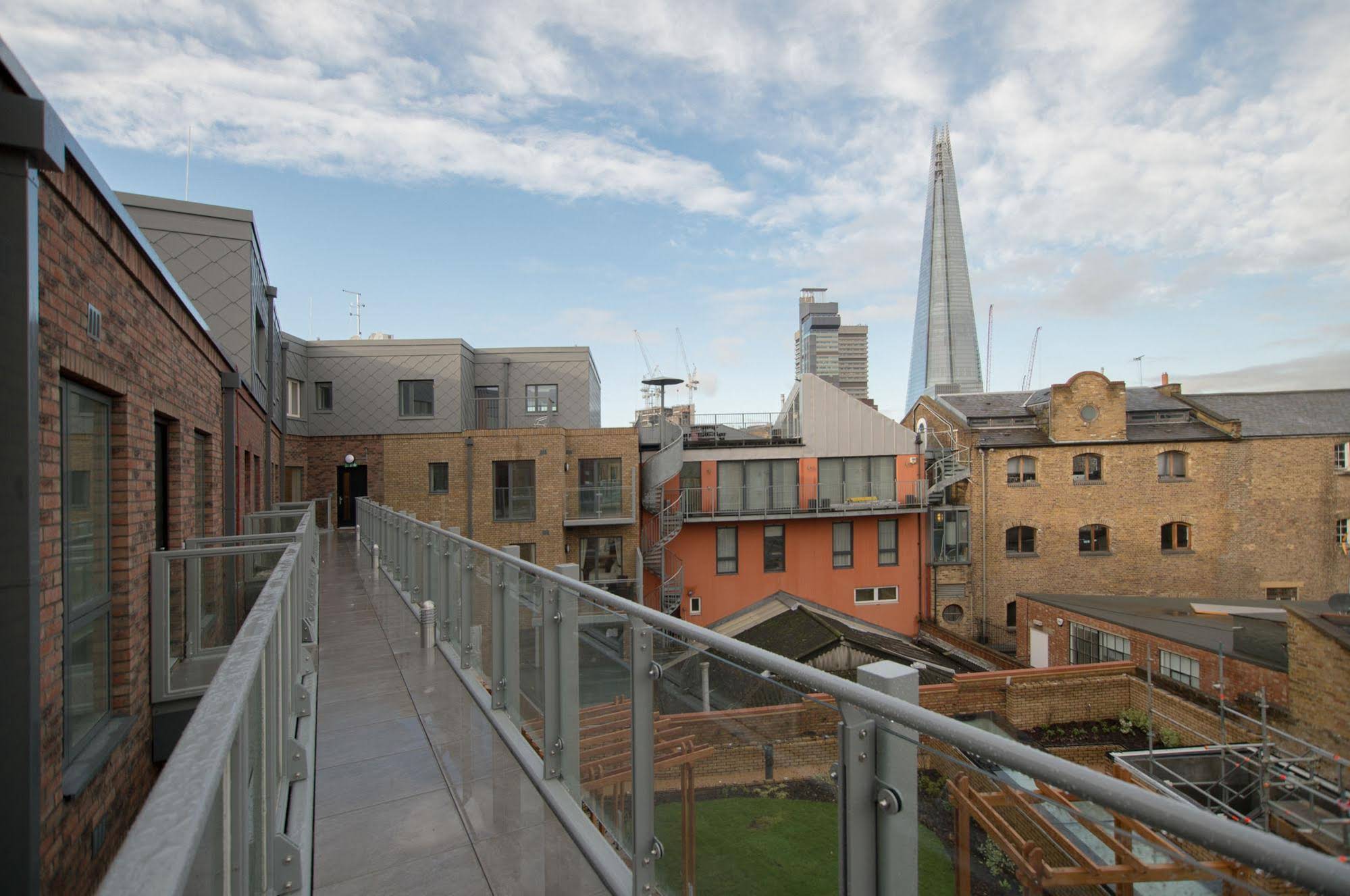 SACO London Bridge - Bermondsey