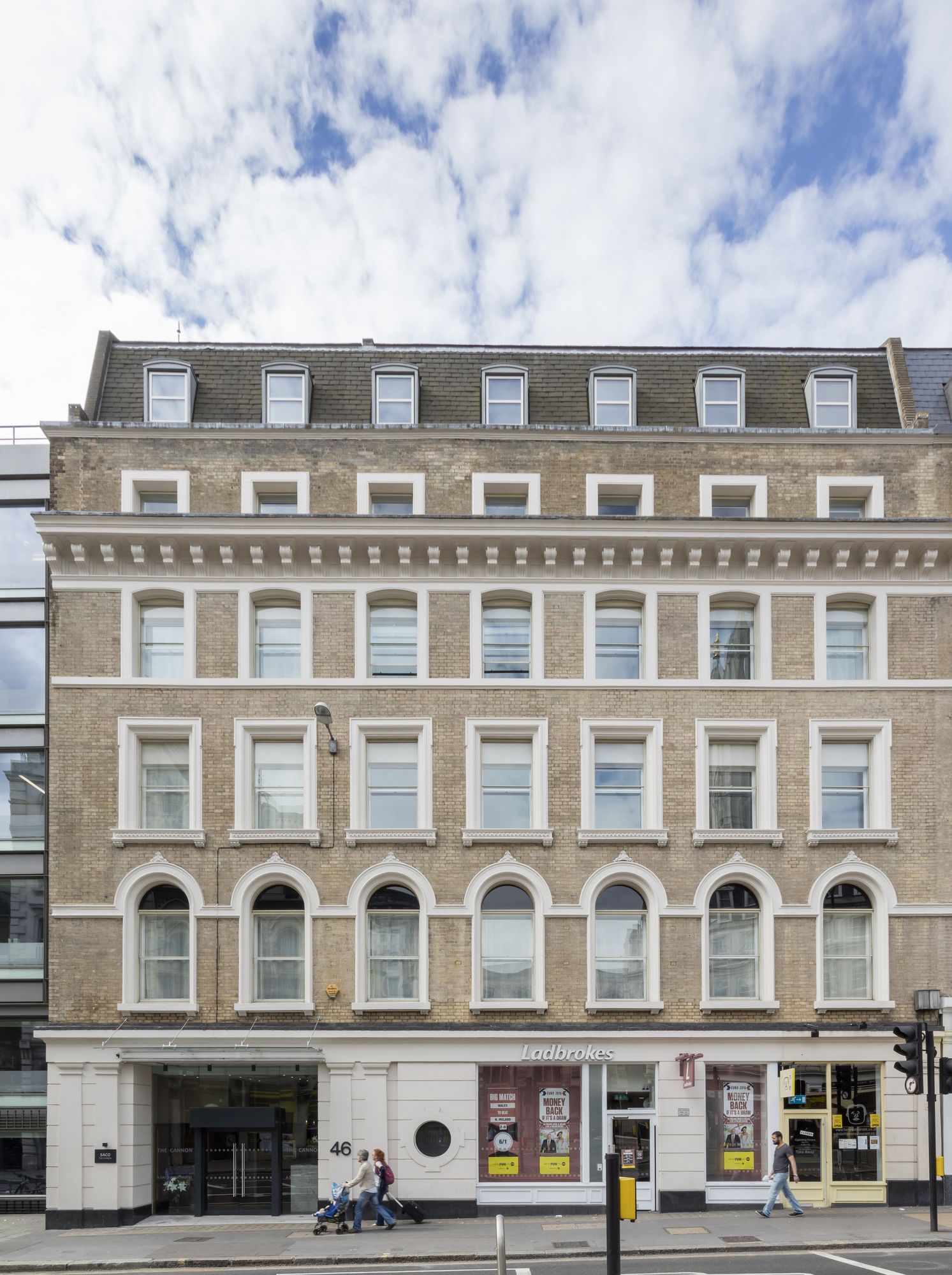 Cove - Cannon Street, The City