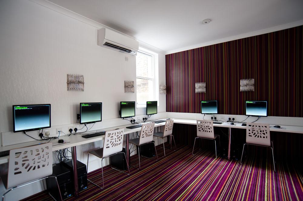 Safestay London Elephant & Castle - Hostel