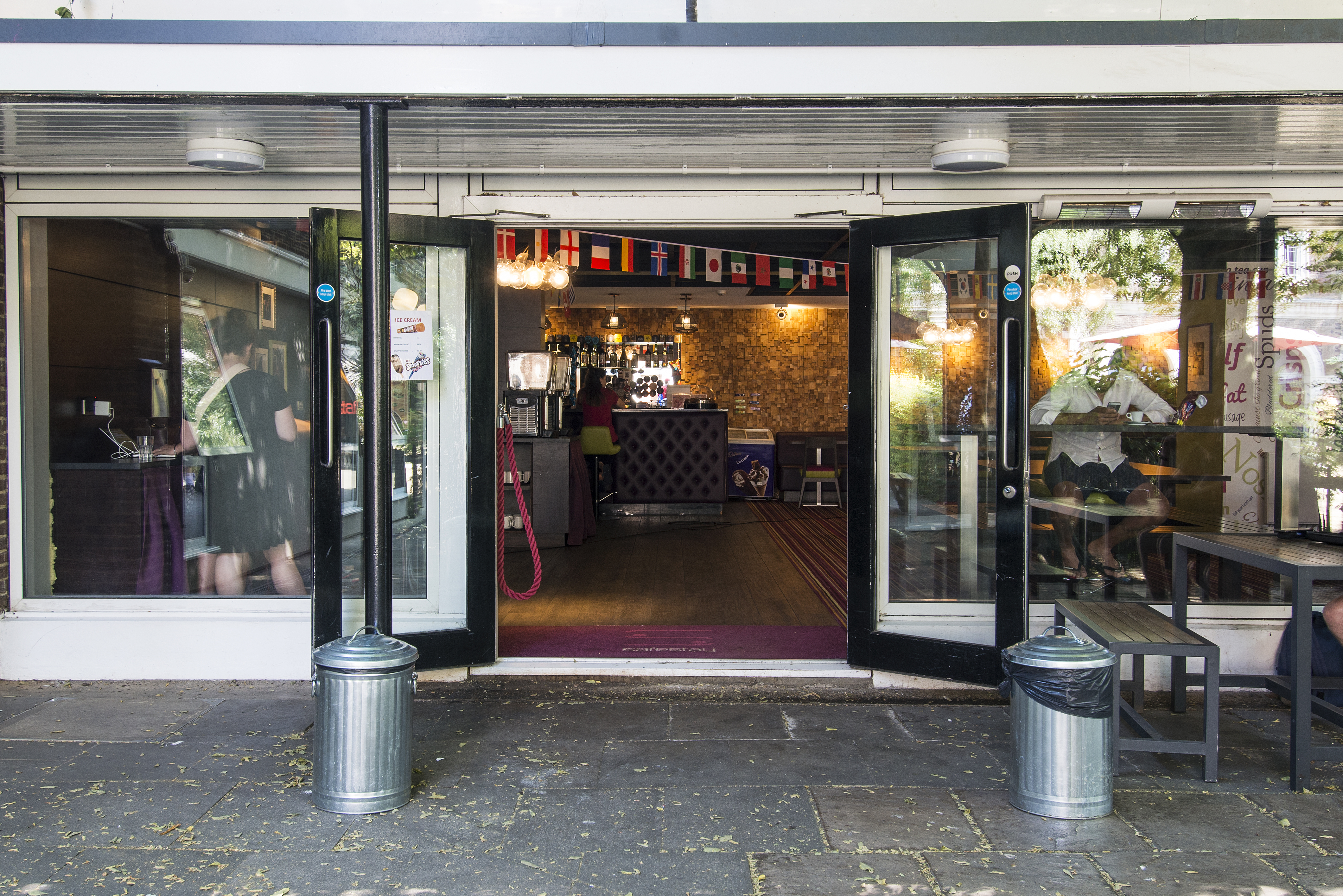 Safestay London Kensington Holland Park