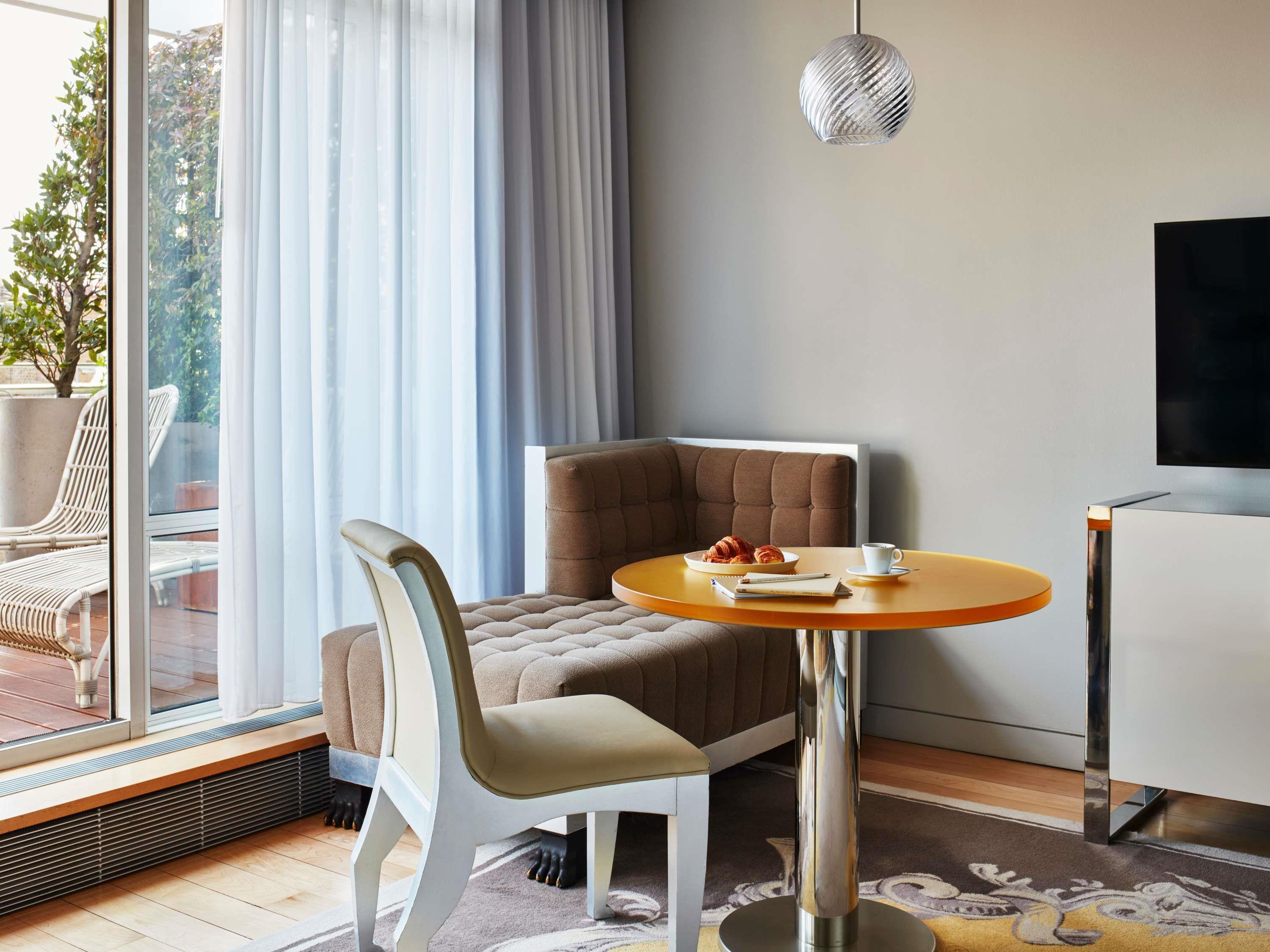 Sanderson London