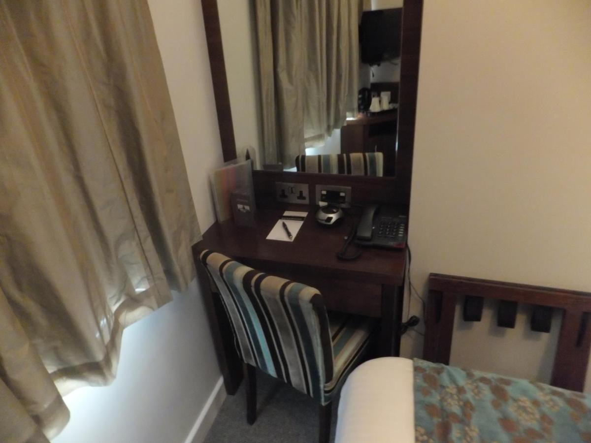 The Hux Hotel