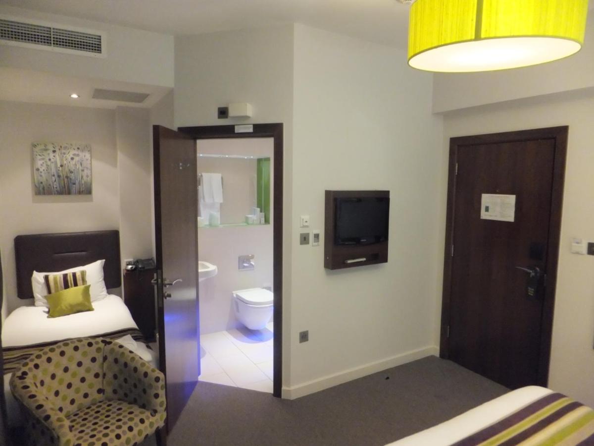 The Hux Hotel