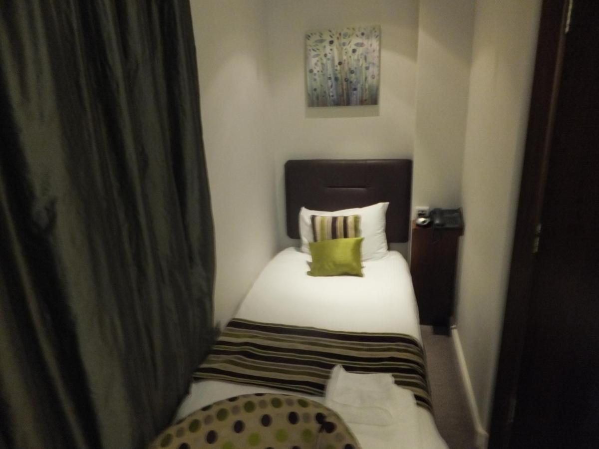 The Hux Hotel