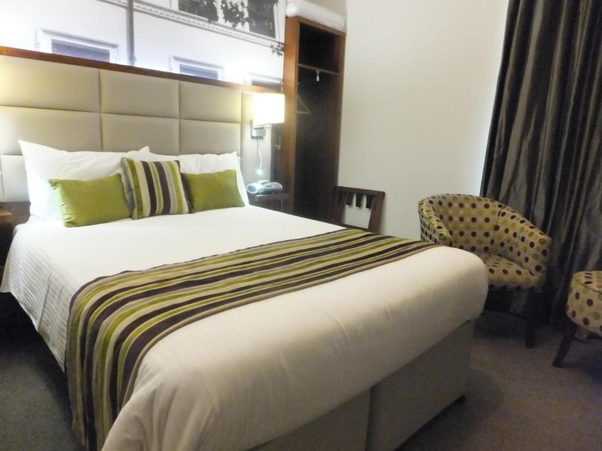 The Hux Hotel