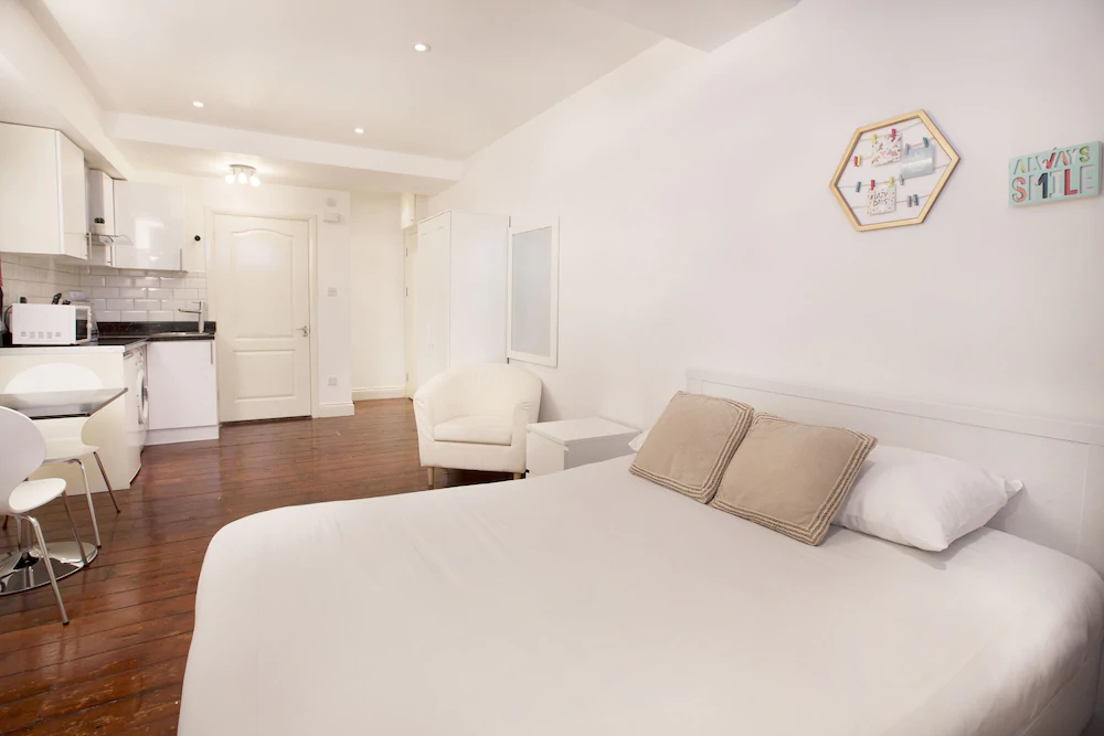 Shoreditch Studios by Allo Maisons