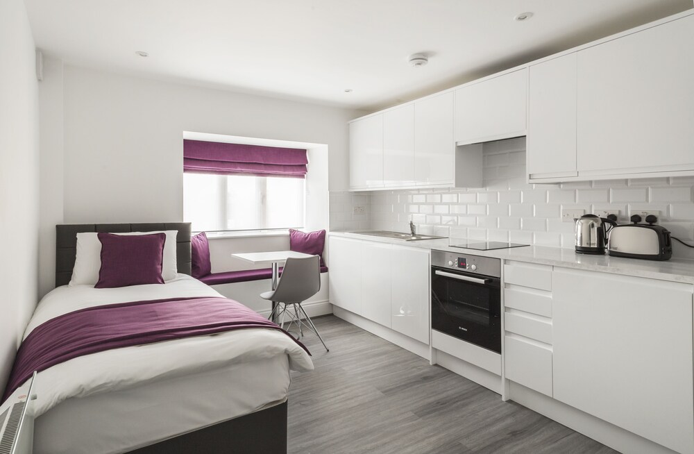 Smart Stay Swiss Cottage