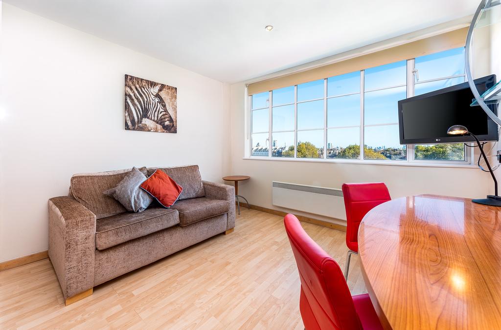 Roland House Apartments