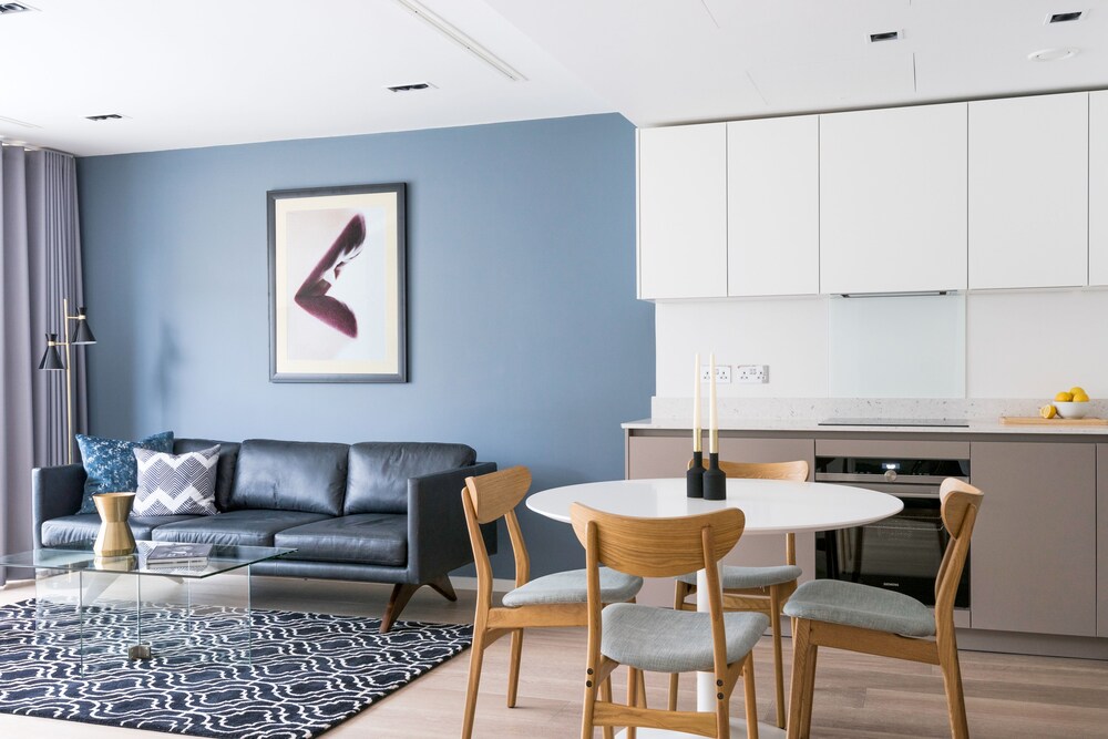 Aird House