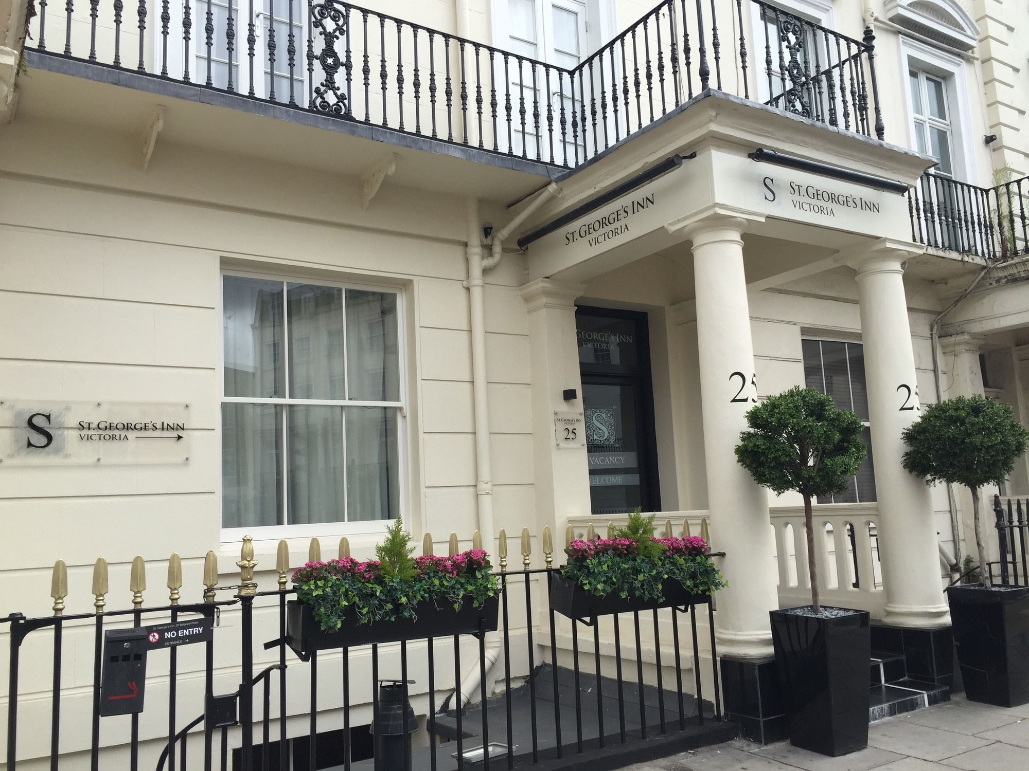 St. George's Inn Victoria