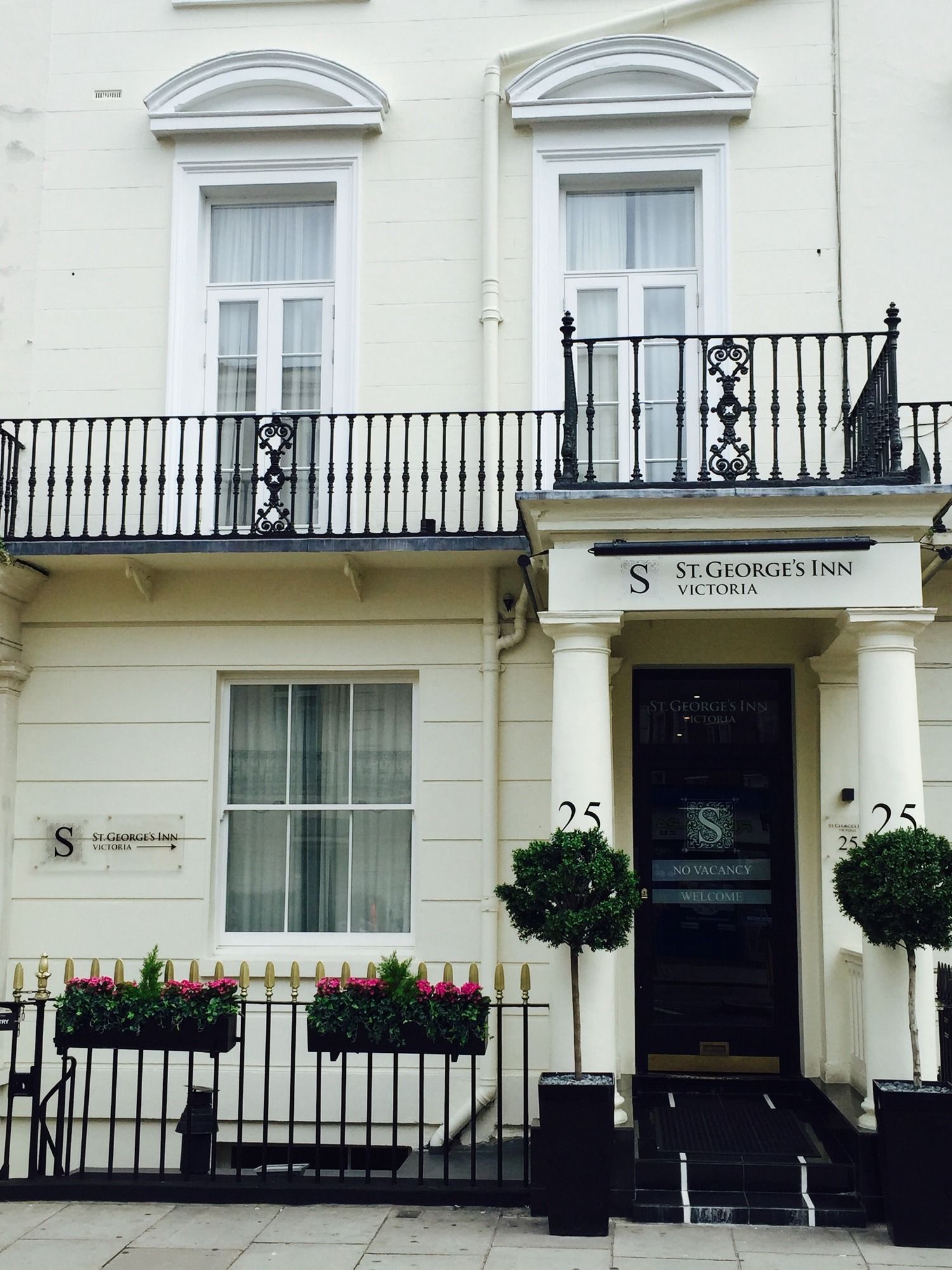 St. George's Inn Victoria