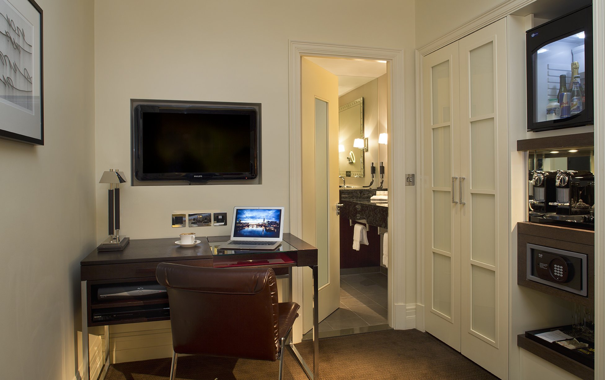 The Prince Akatoki London
