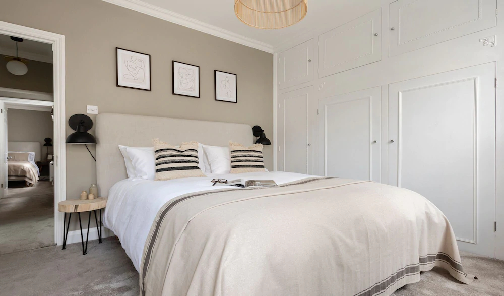 The Chelsea House by H House