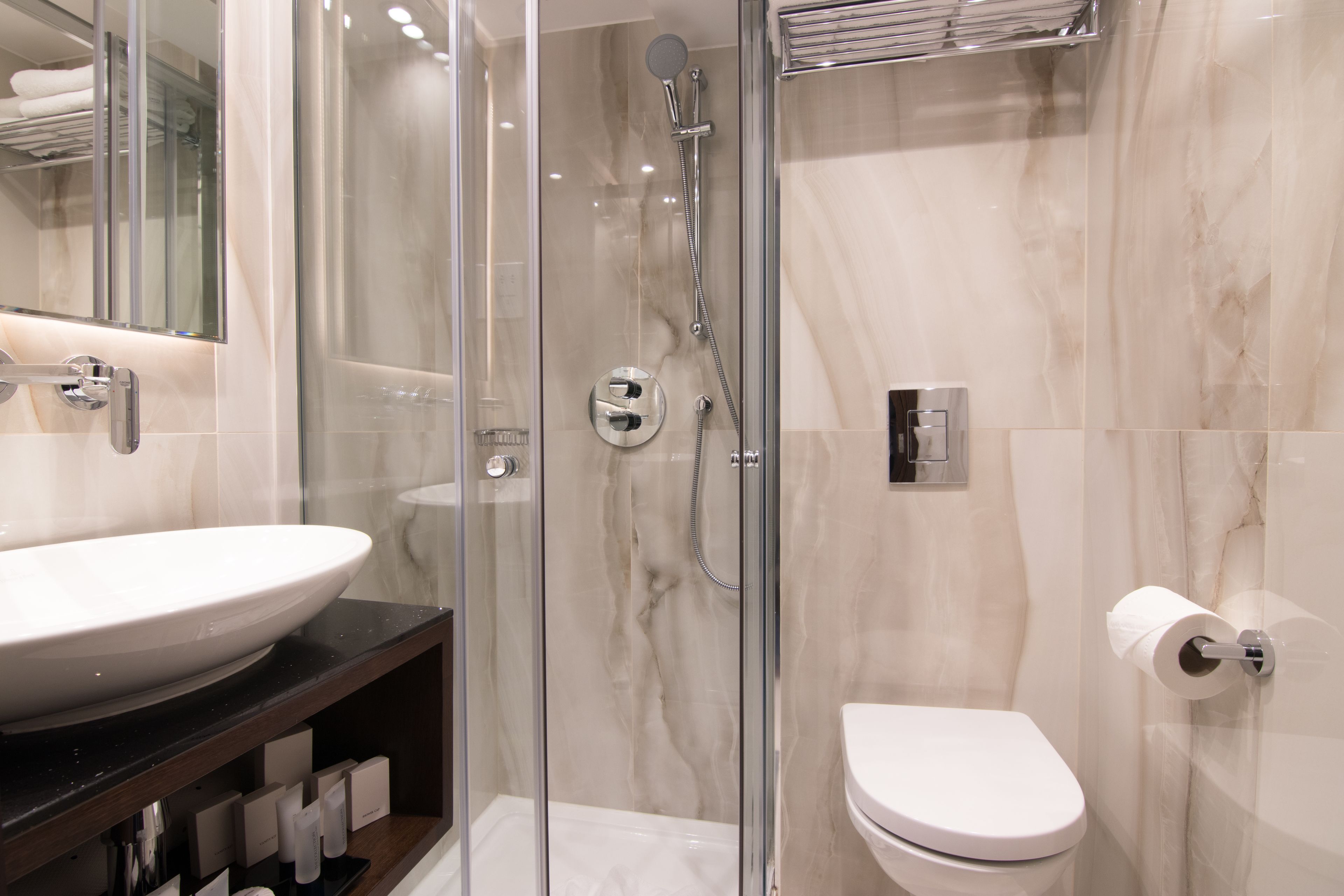 Montcalm Chilworth Townhouse