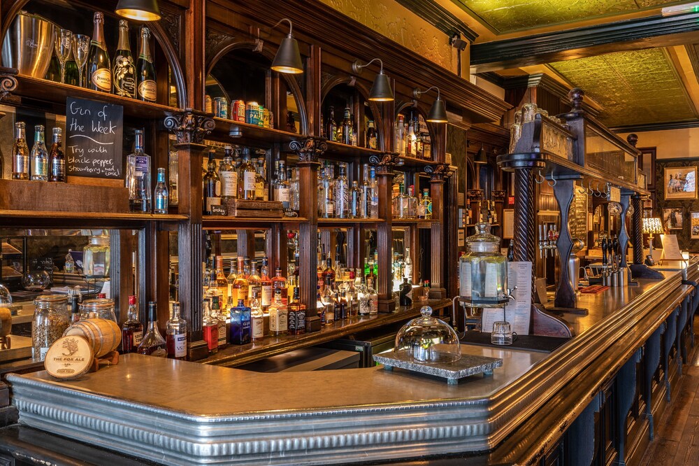 The Fox & Anchor