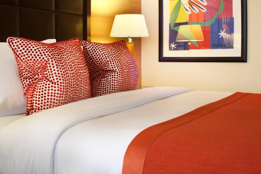 The Mandeville Hotel
