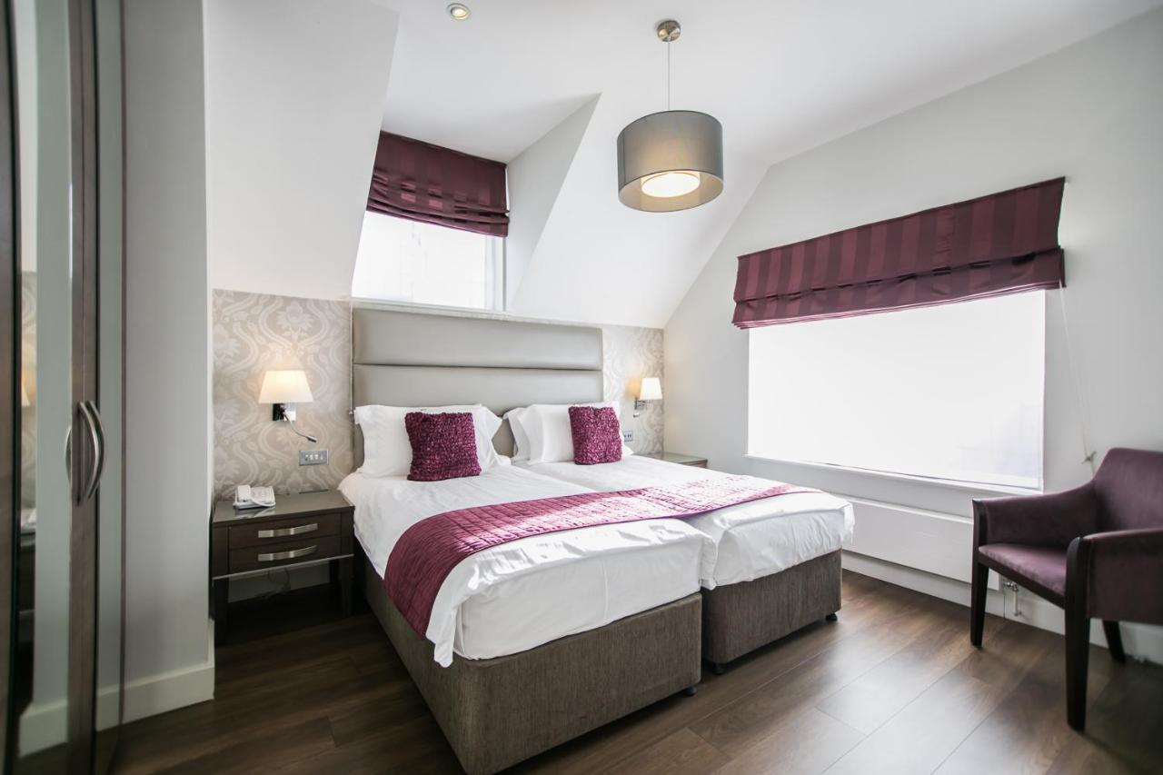 The Pillar Hotel London