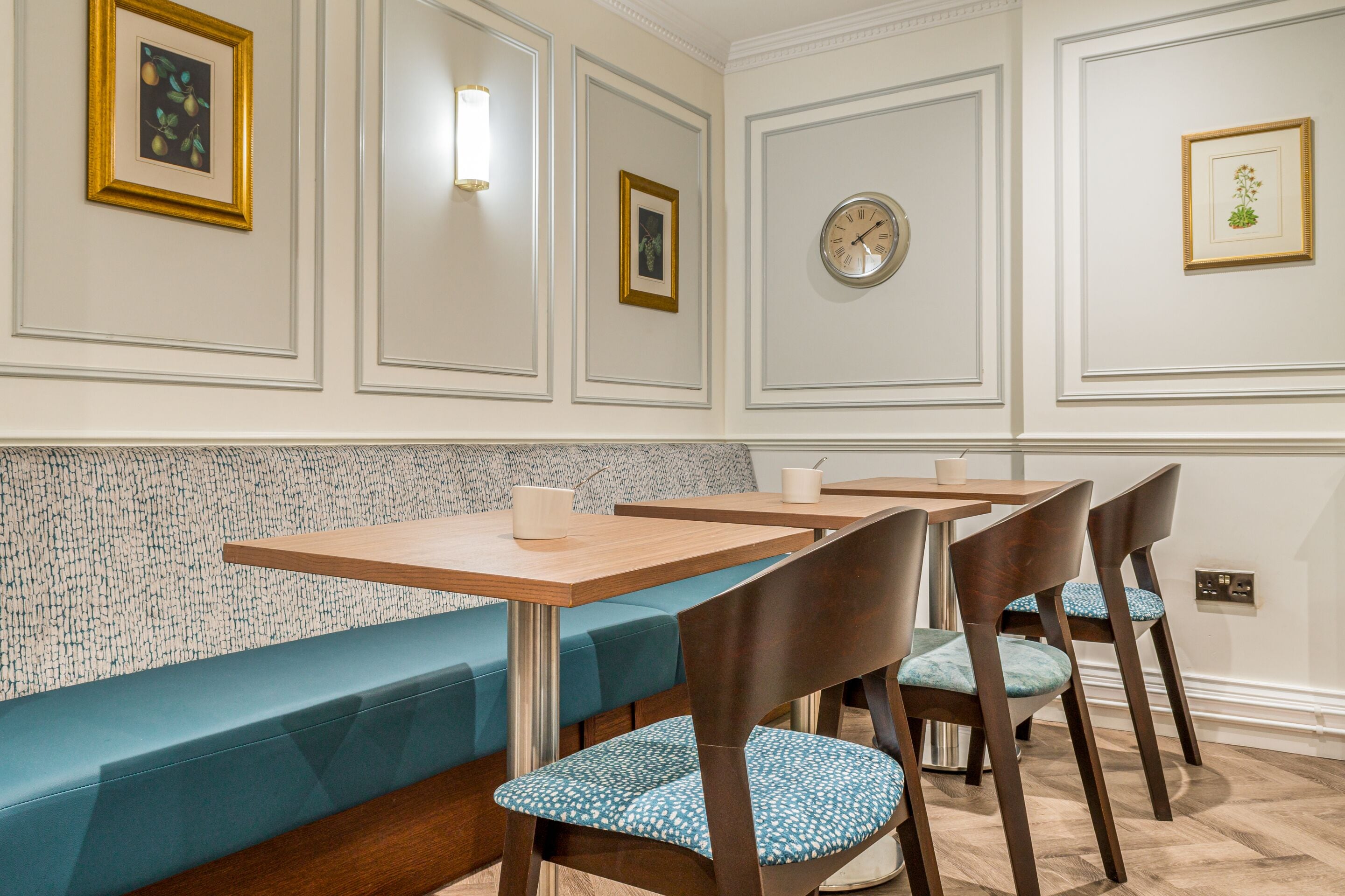 The Princes Square Hotel