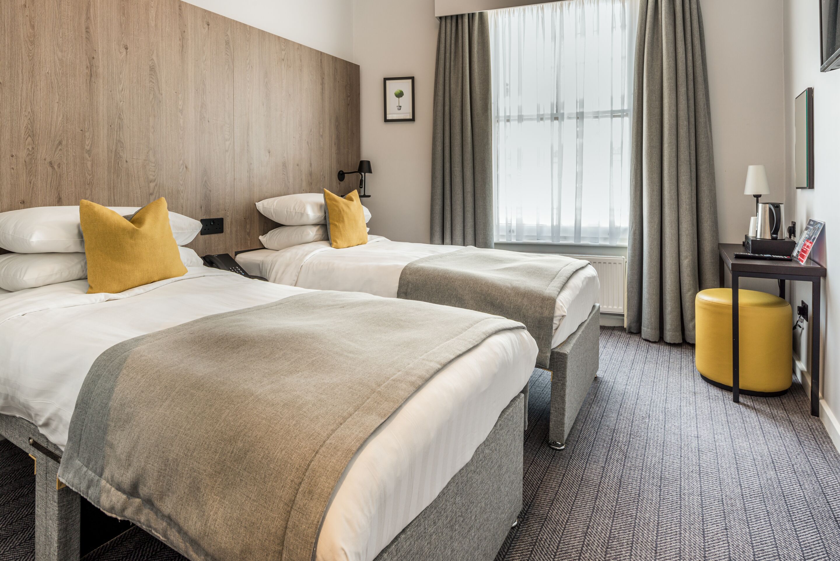 The Princes Square Hotel