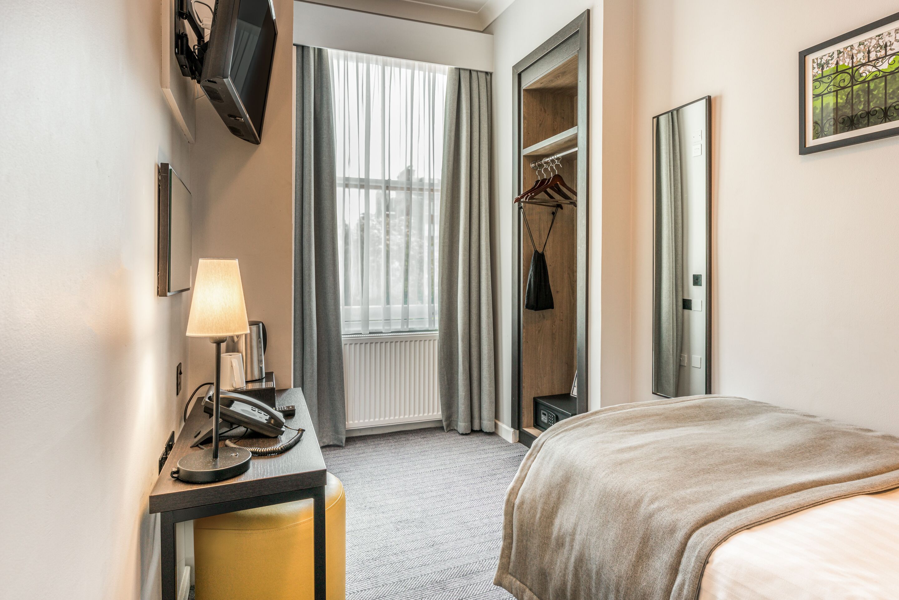 The Princes Square Hotel