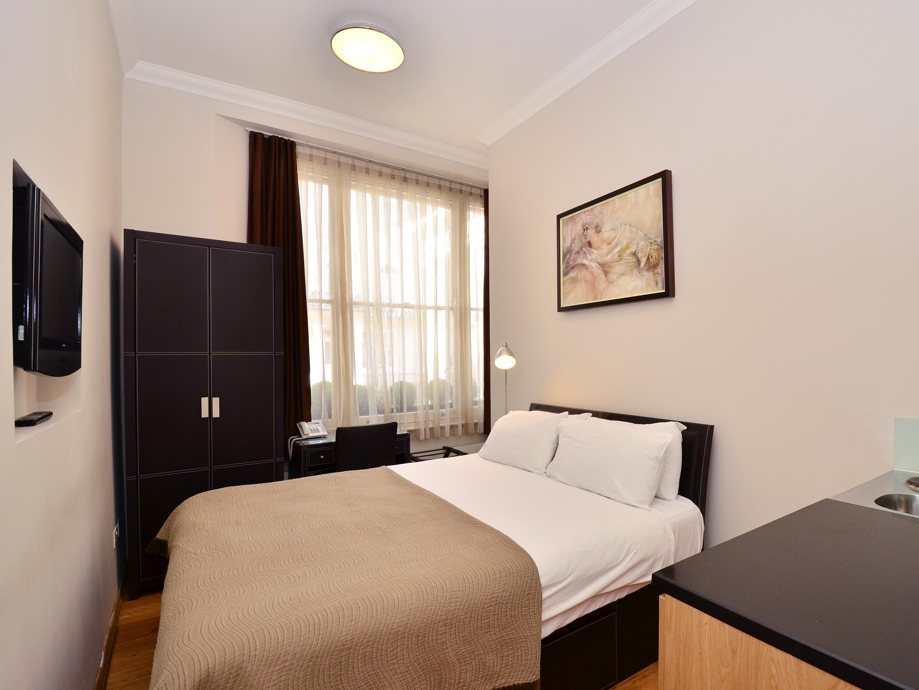 Royale Chulan Hyde Park London