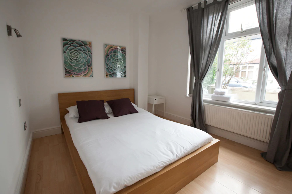 Thirsk Road Studios by EveryWhere to Sleep London