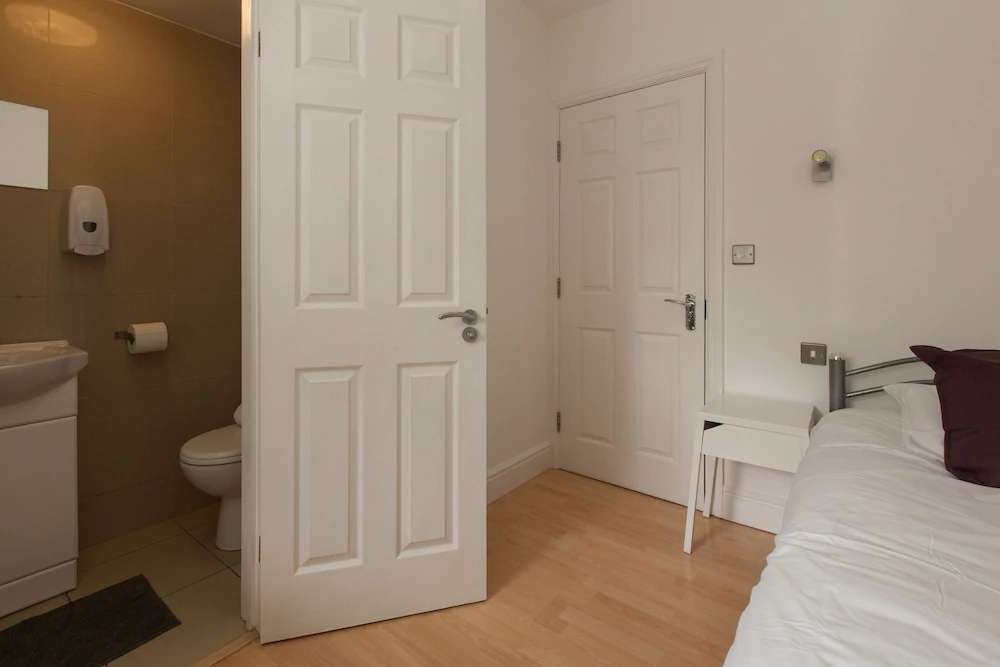 Thirsk Road Studios by EveryWhere to Sleep London
