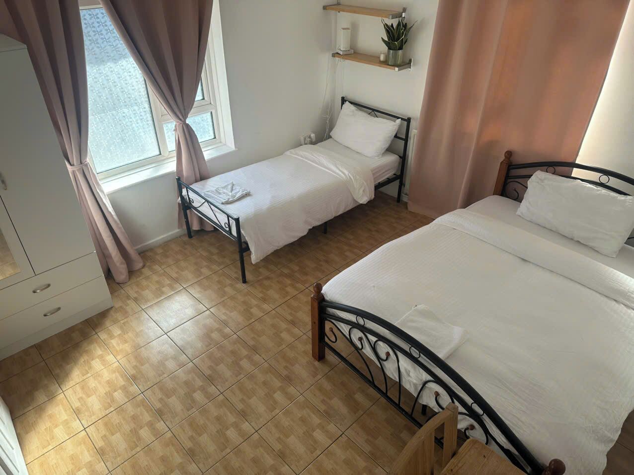 Tran UK Homestay