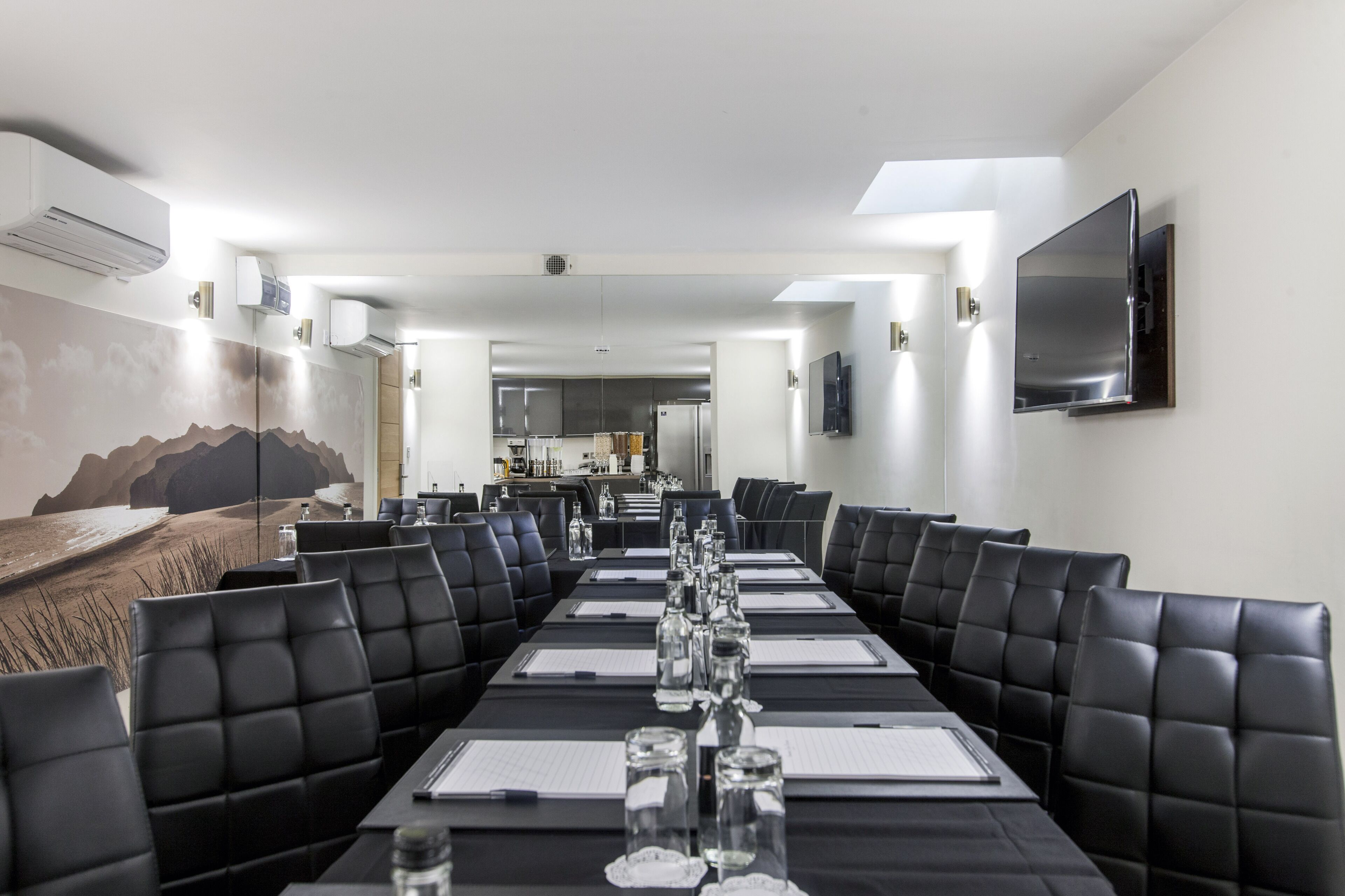 Hotel Shepherd Bush London