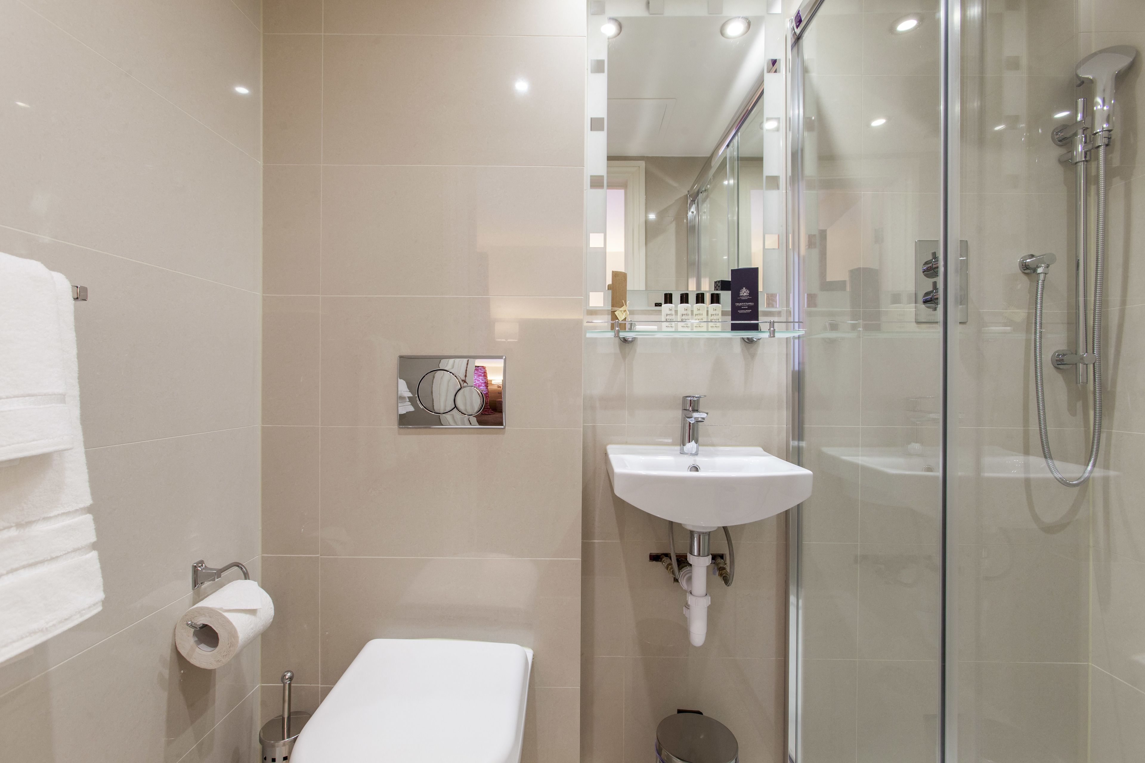 Hotel Shepherd Bush London