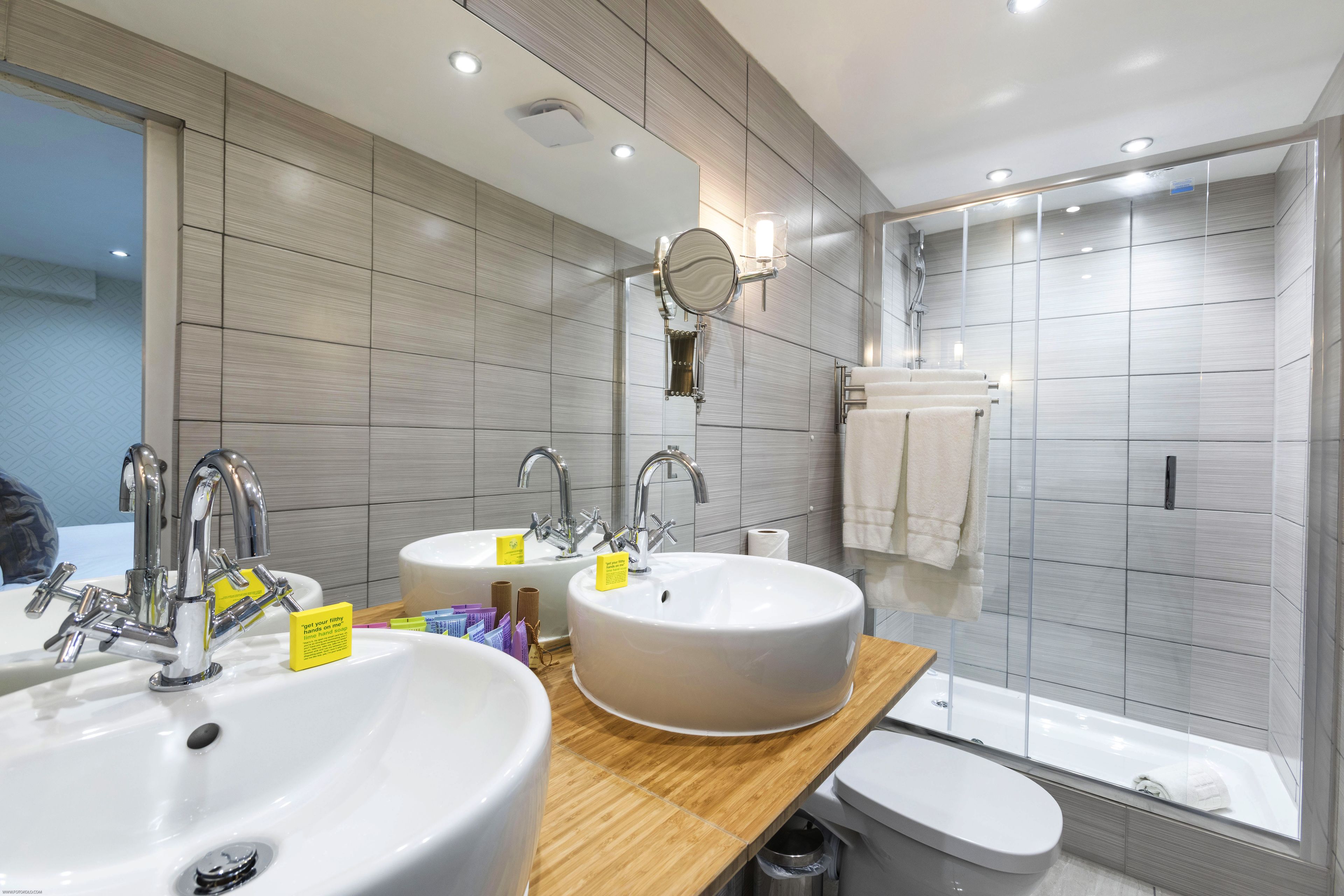 Hotel Shepherd Bush London