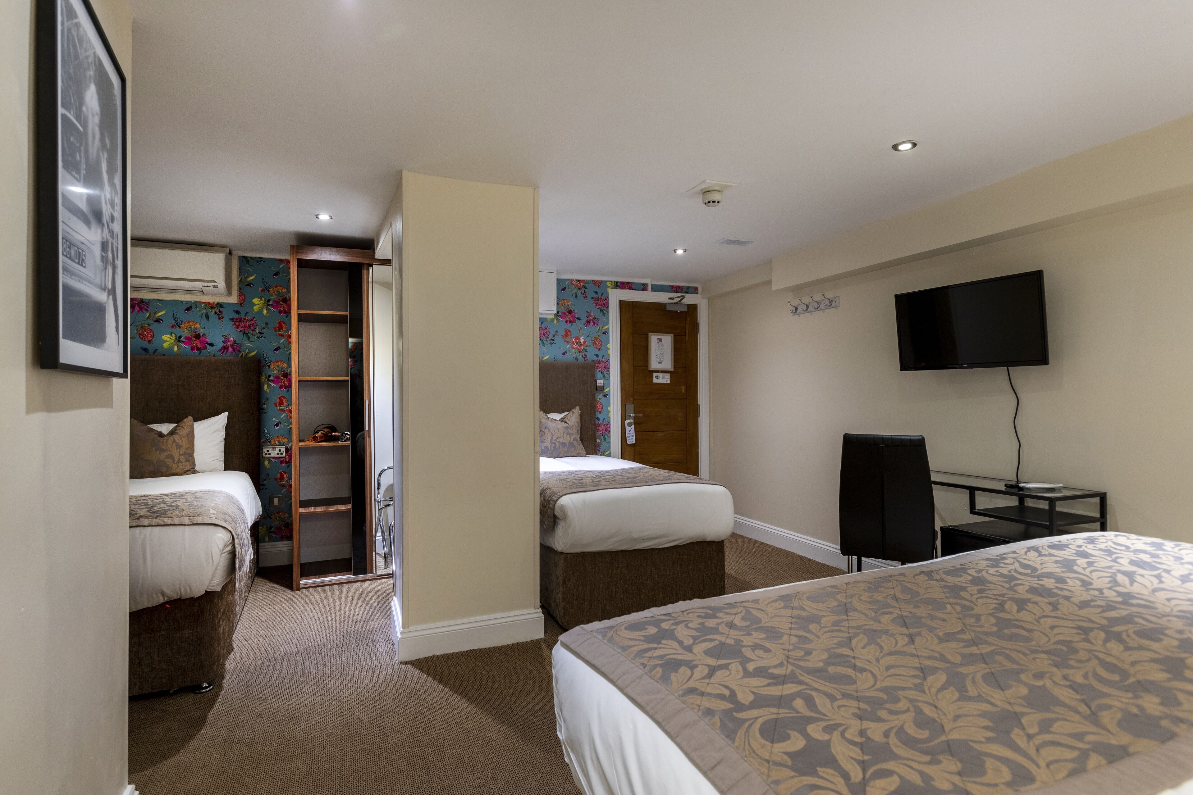 Hotel Shepherd Bush London
