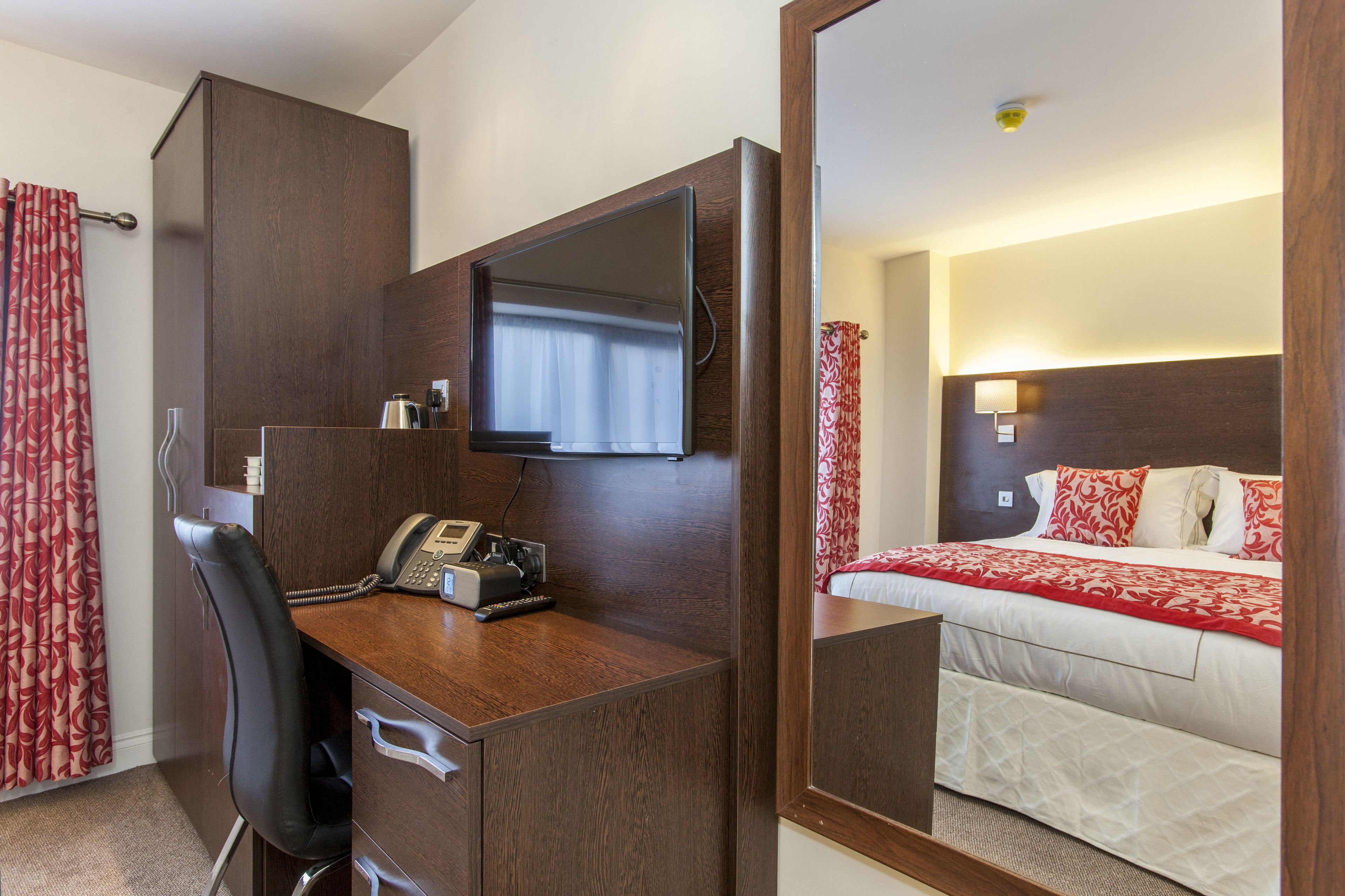 Hotel Shepherd Bush London