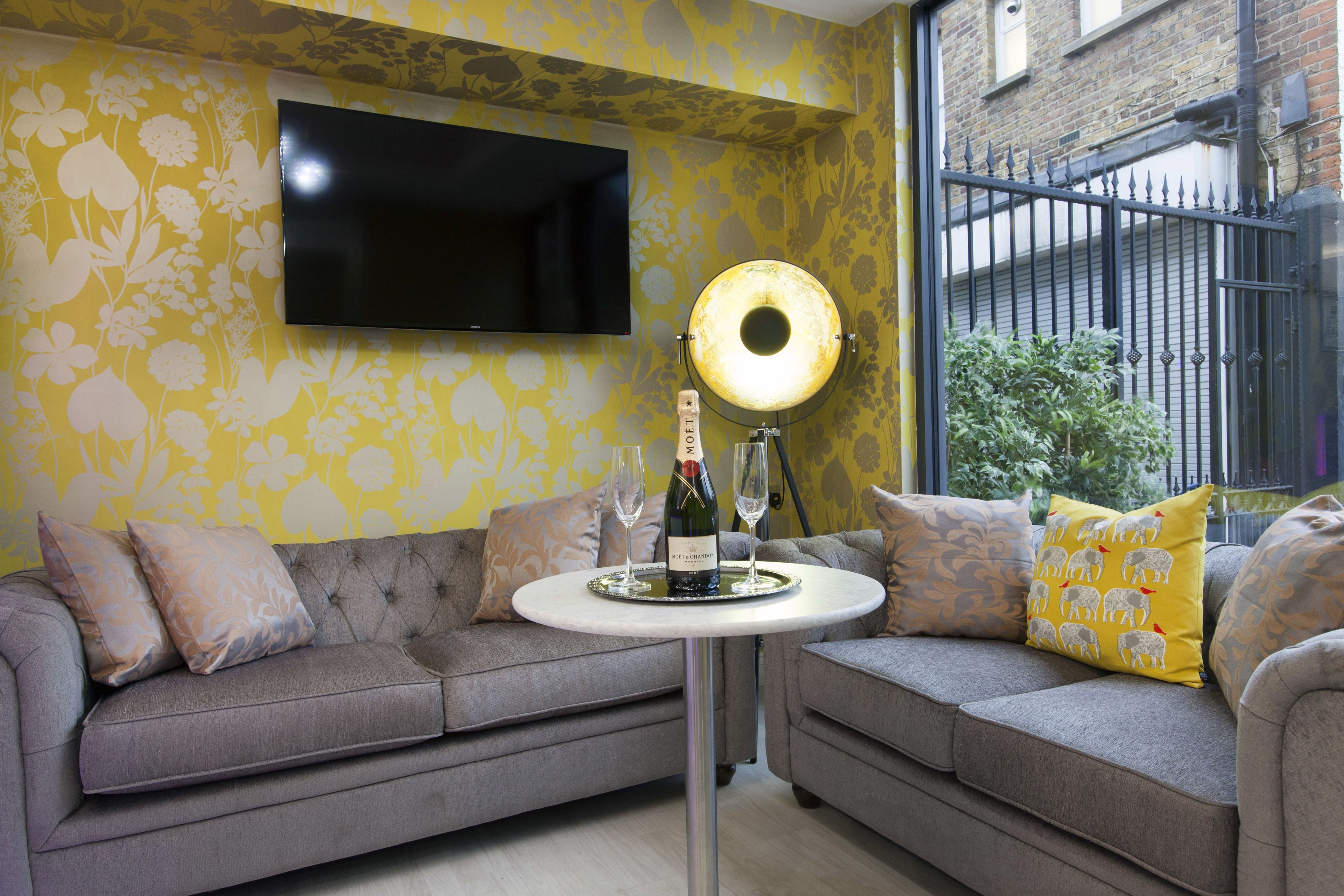 Hotel Shepherd Bush London