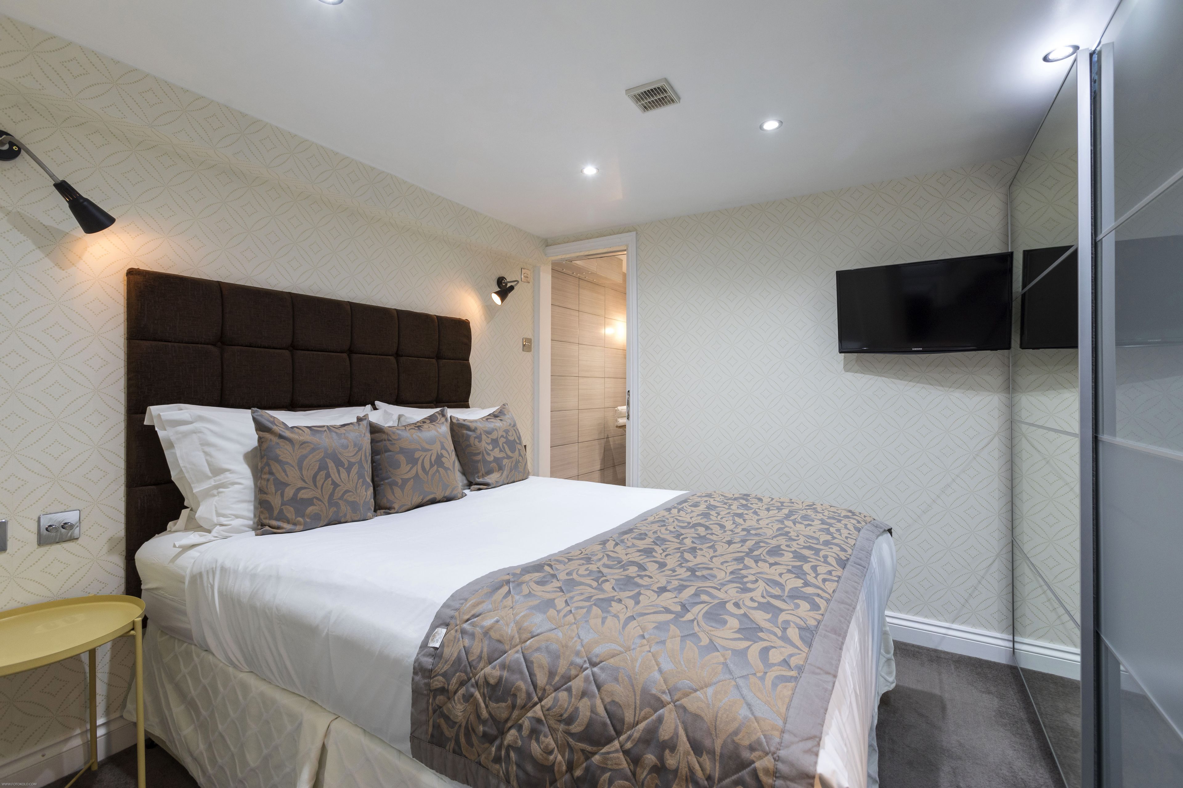 Hotel Shepherd Bush London