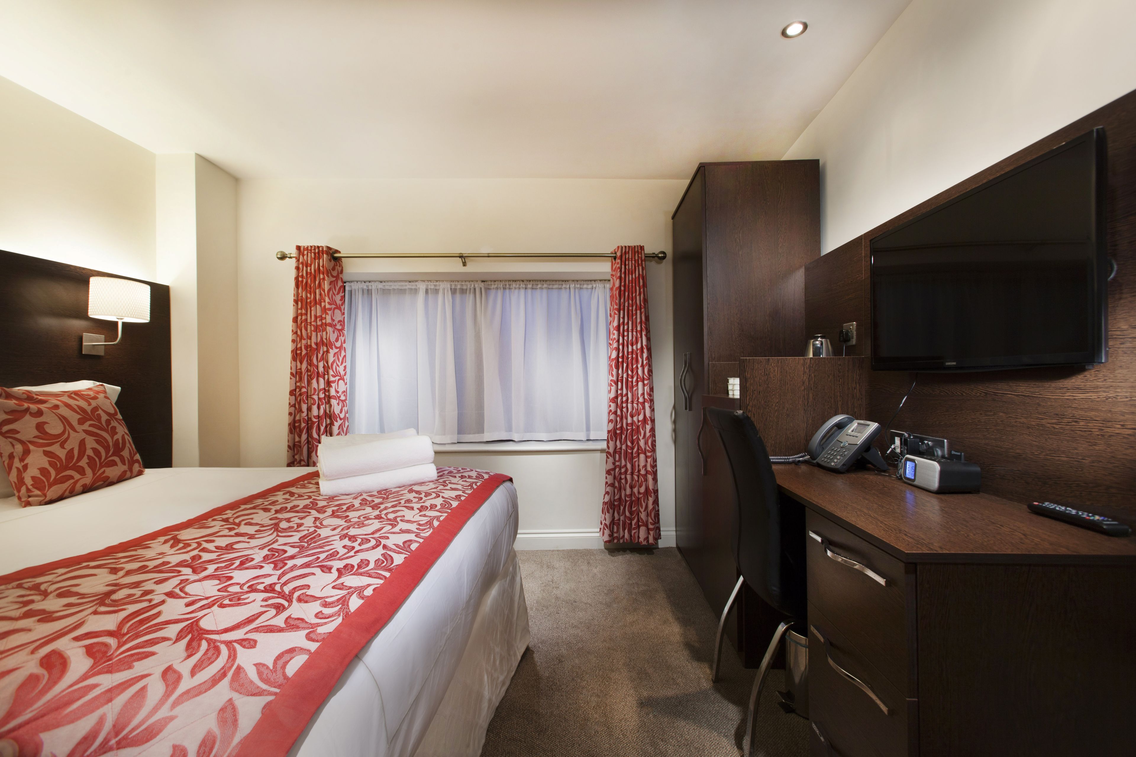 Hotel Shepherd Bush London