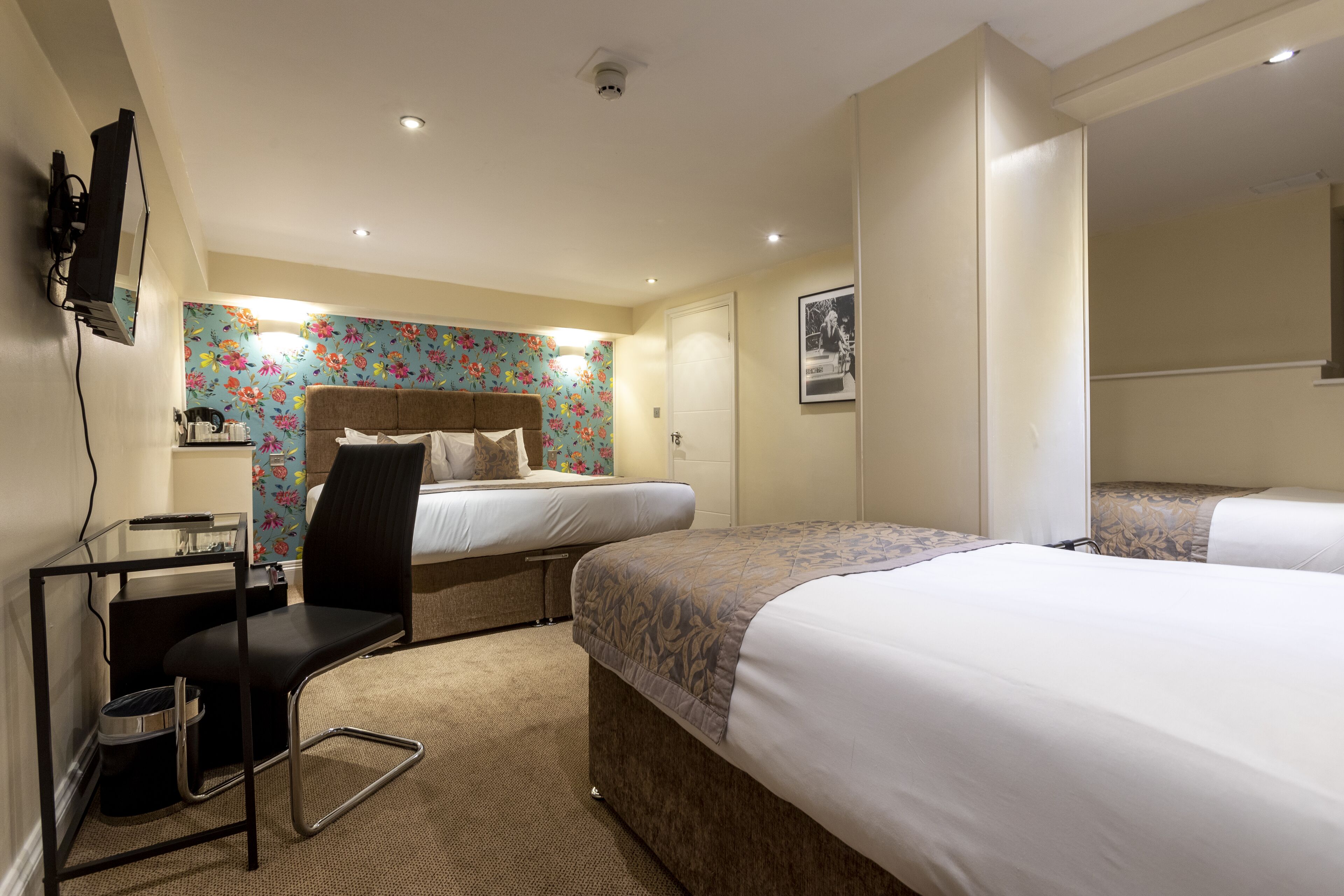 Hotel Shepherd Bush London