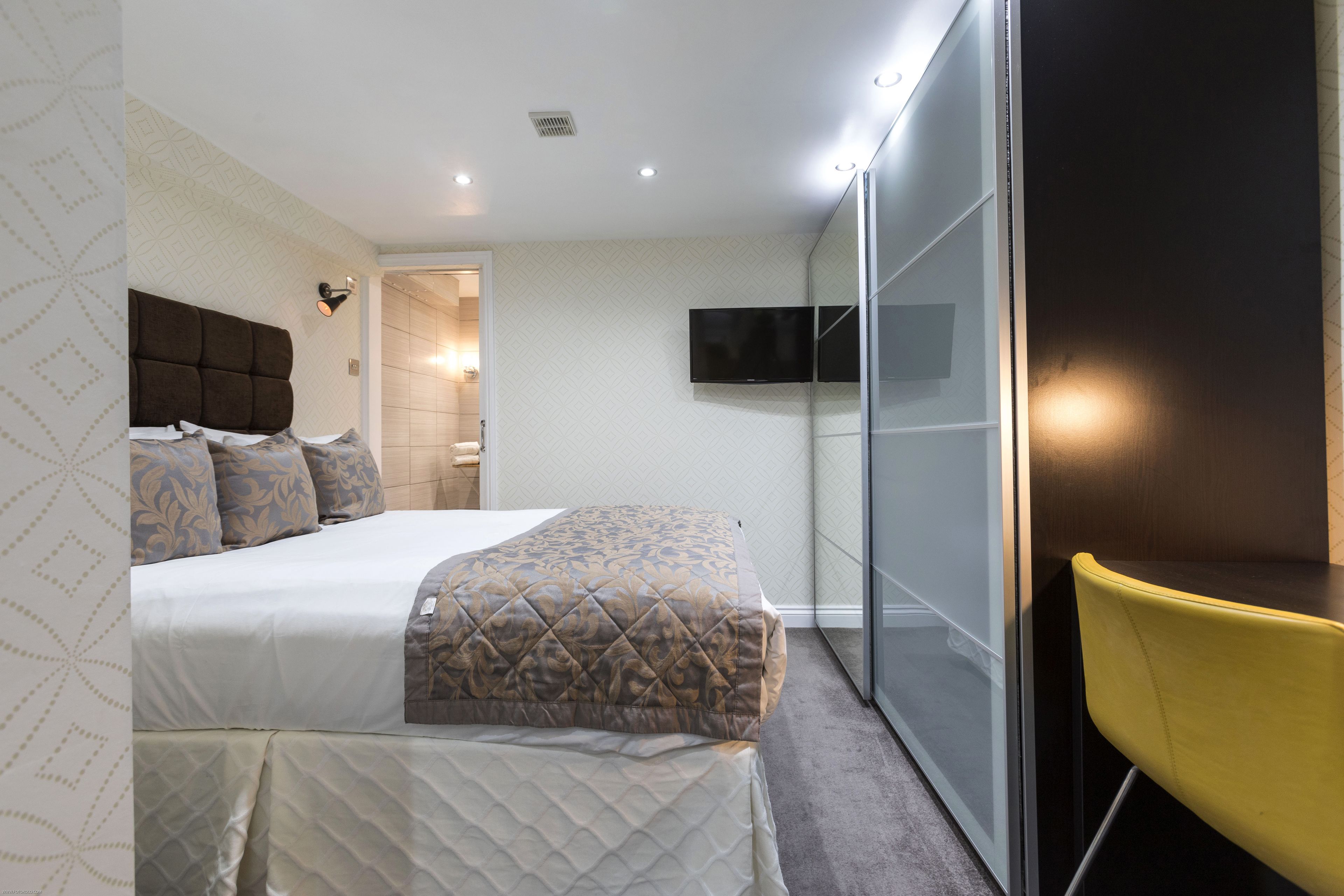 Hotel Shepherd Bush London