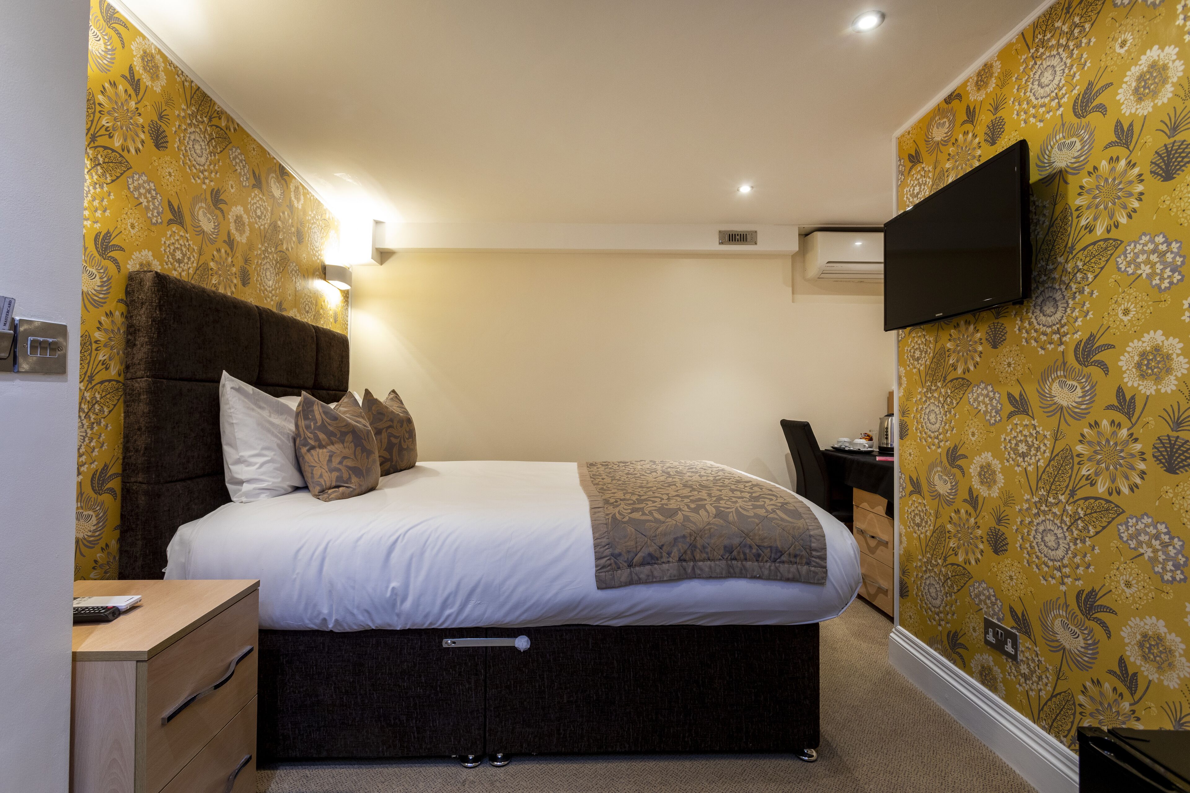 Hotel Shepherd Bush London