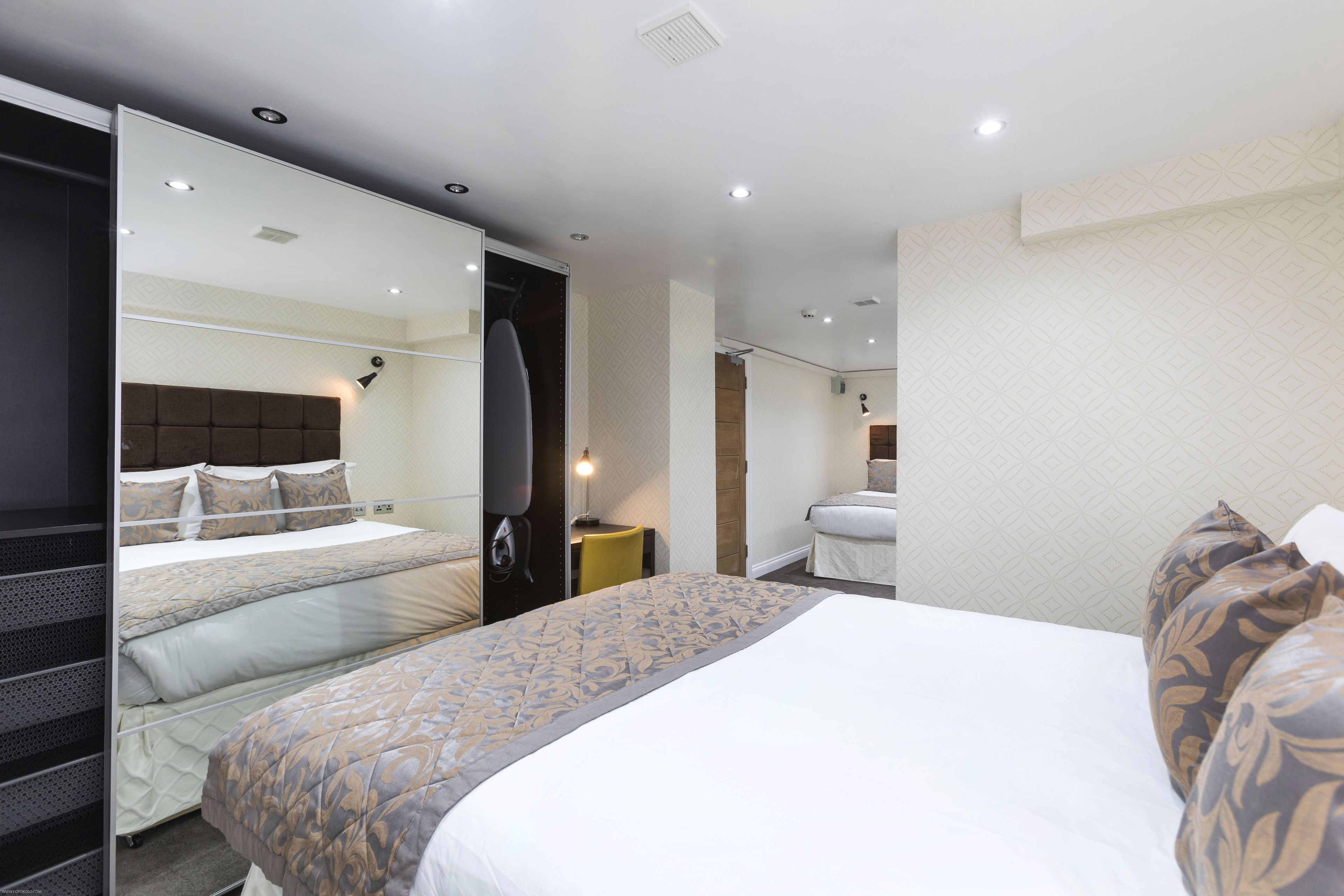 Hotel Shepherd Bush London