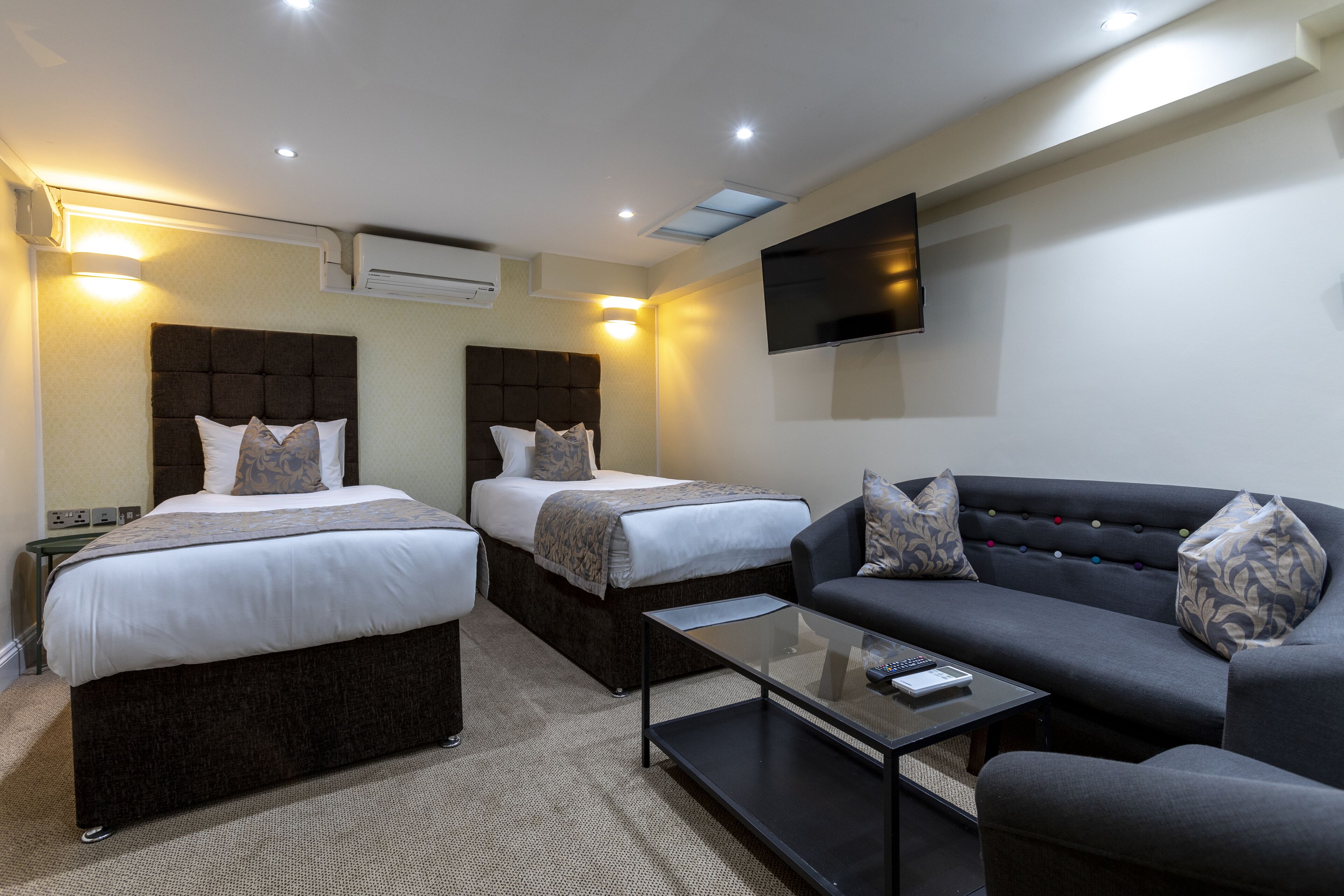 Hotel Shepherd Bush London