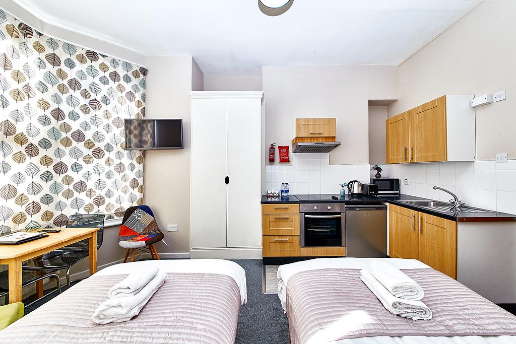United Lodge Hotel and Apartments