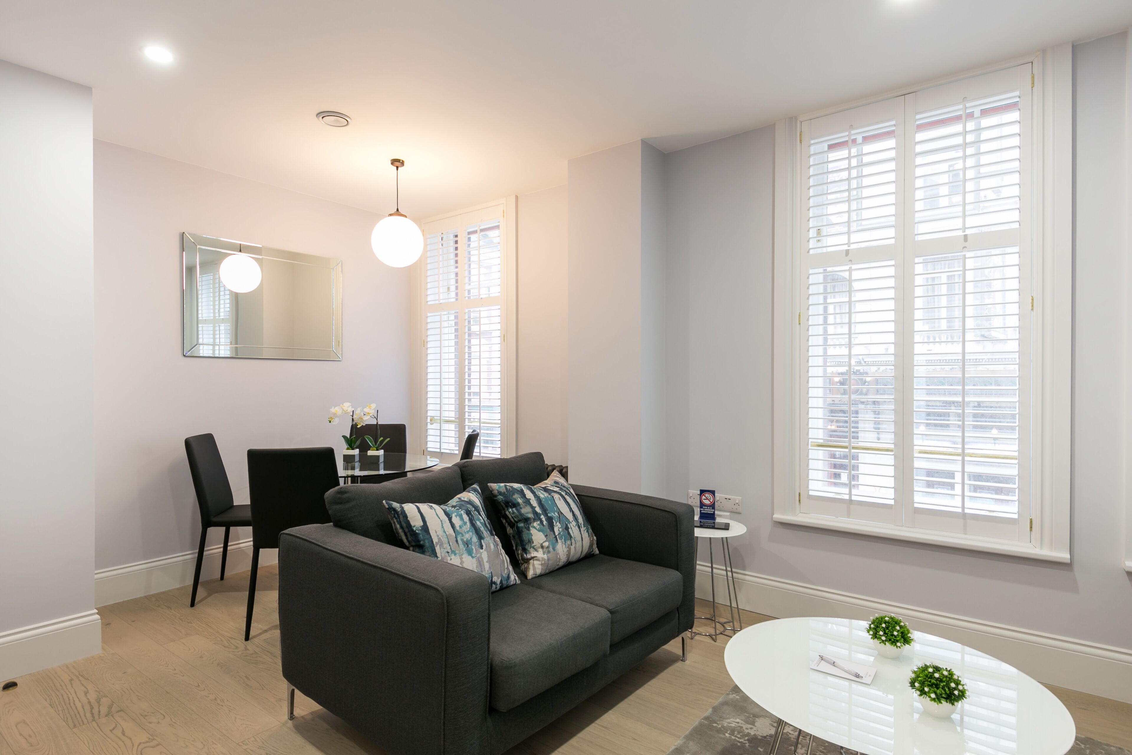 Urban Chic - Shaftesbury
