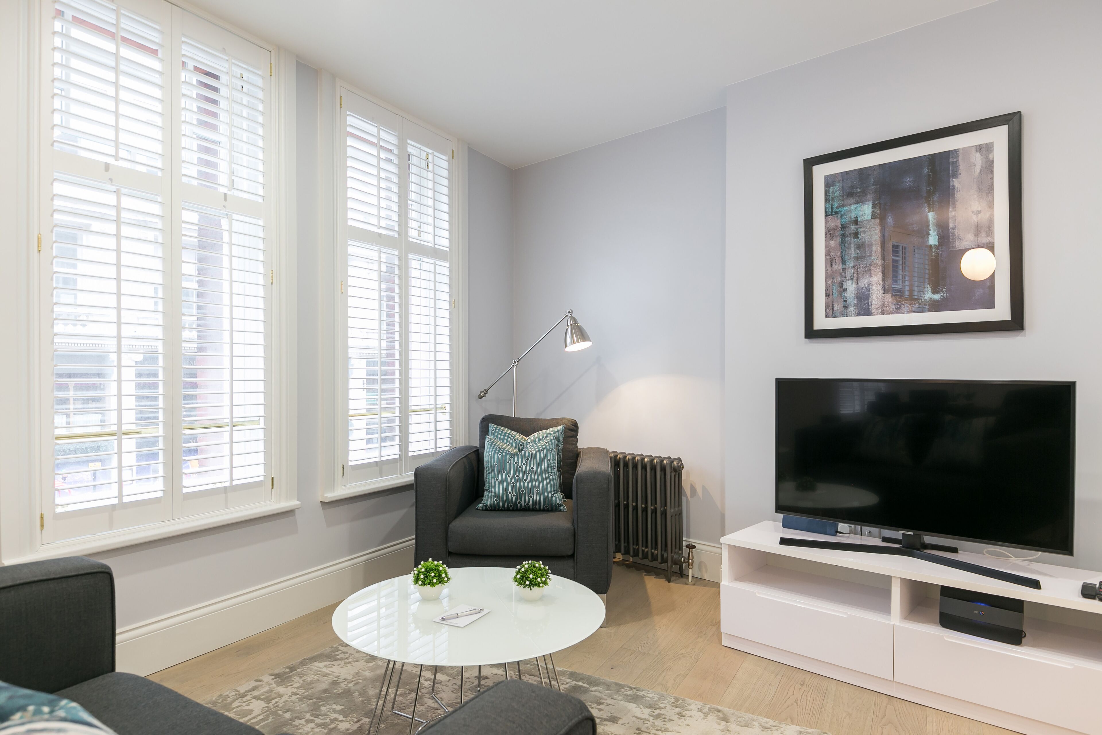 Urban Chic - Shaftesbury