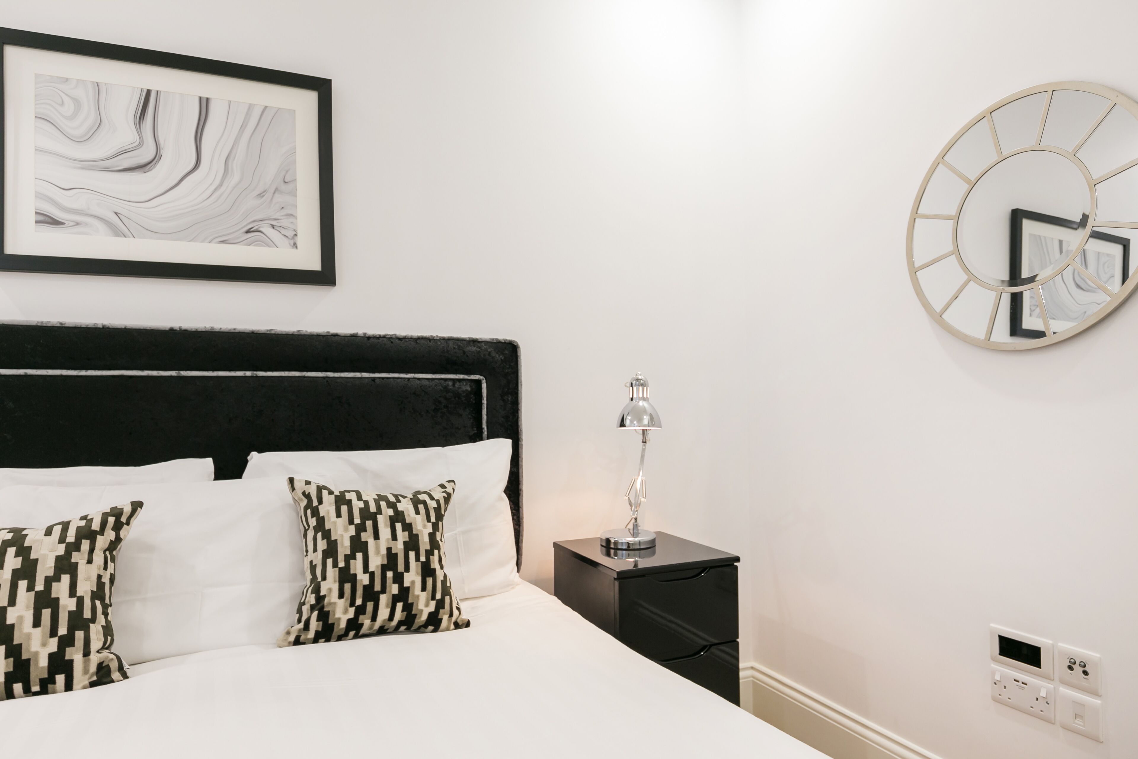 Urban Chic - Shaftesbury