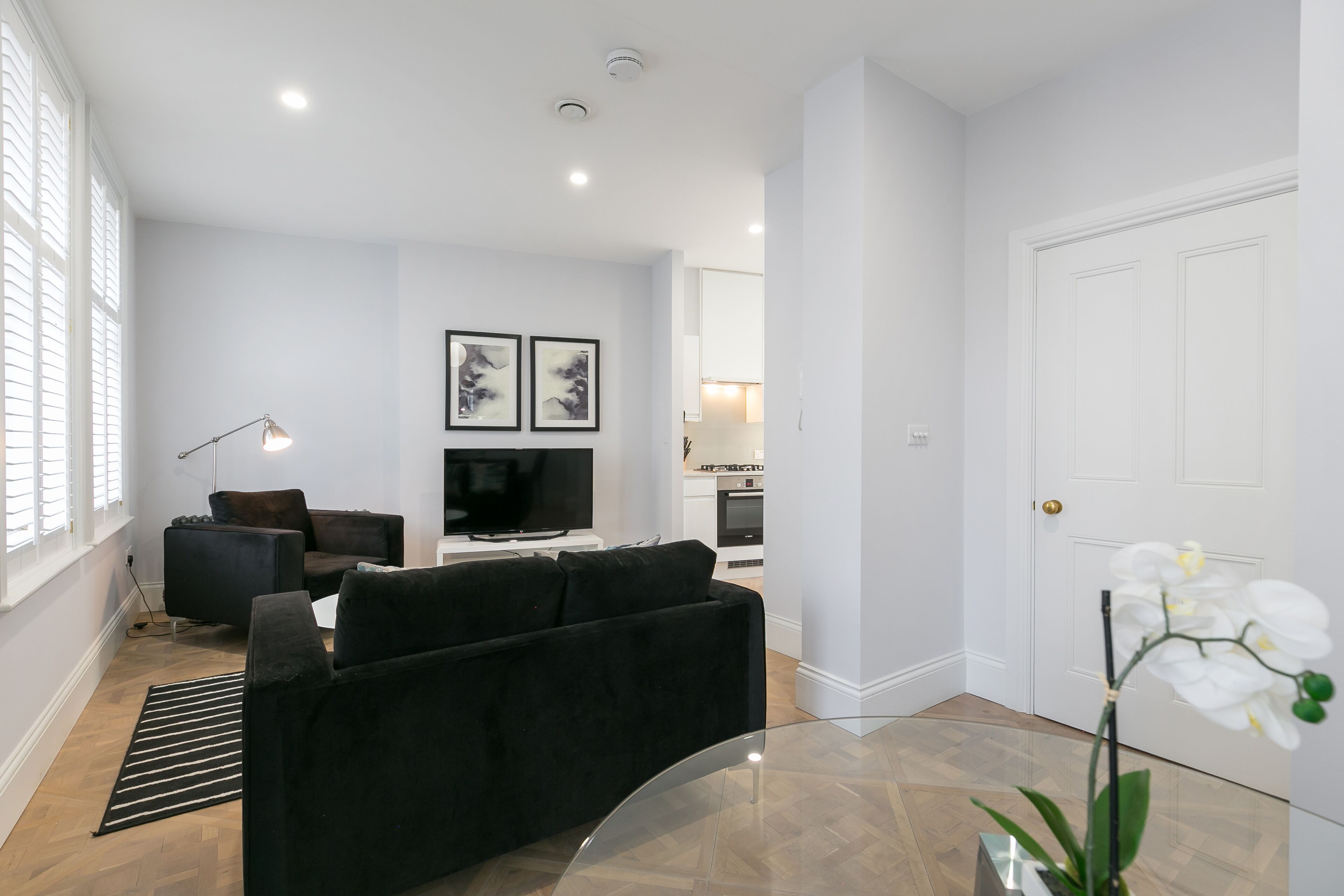 Urban Chic - Shaftesbury