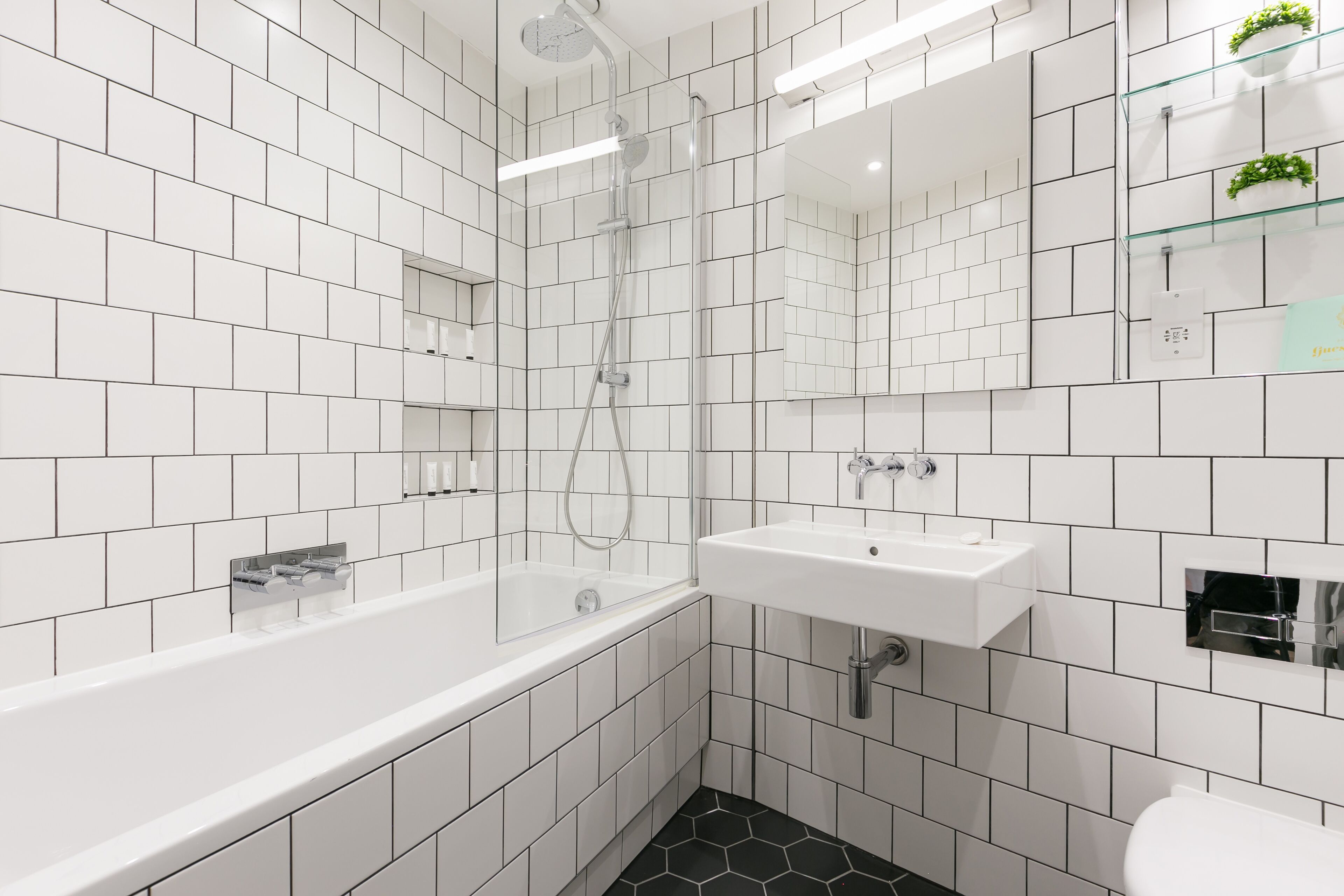 Urban Chic - Shaftesbury