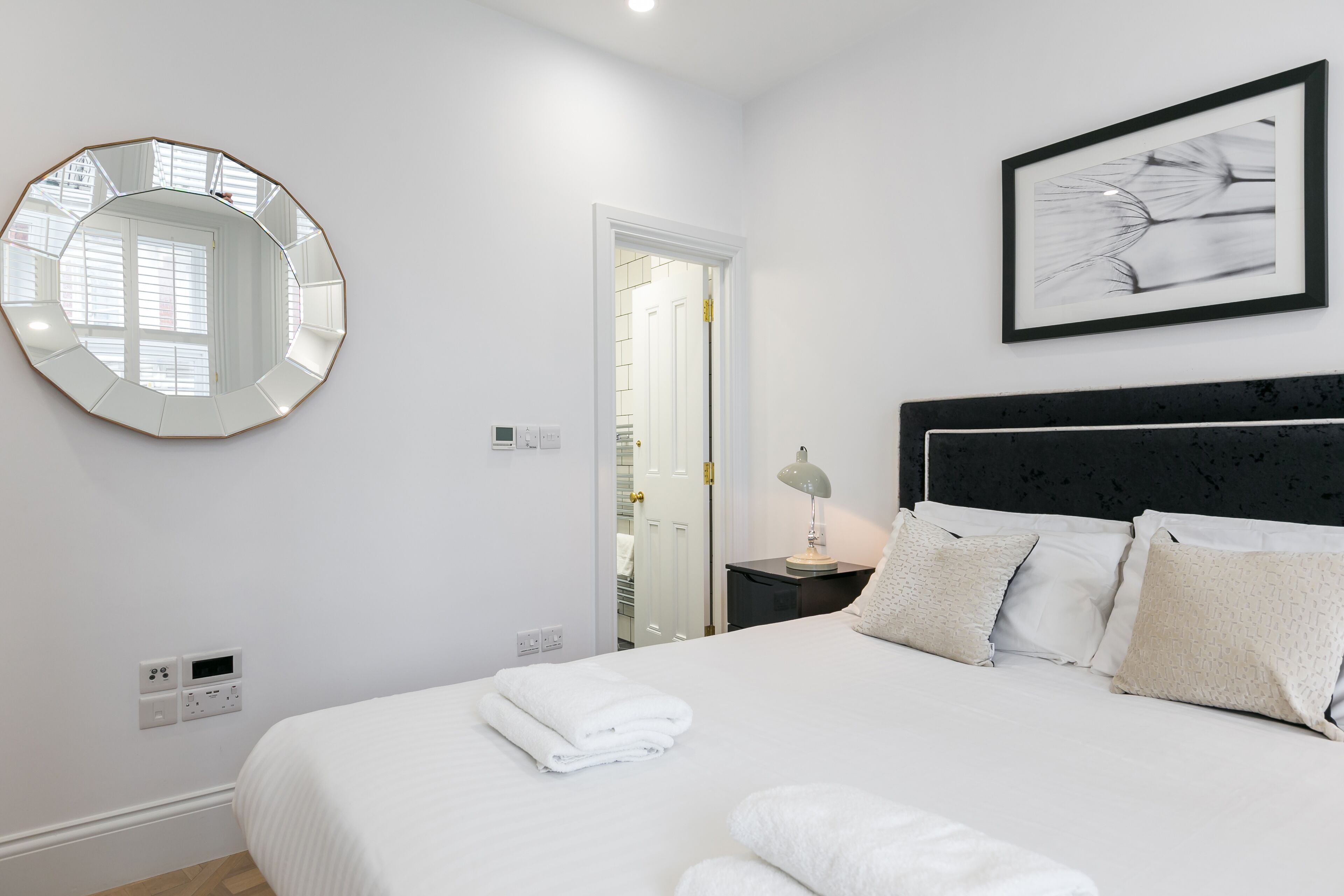 Urban Chic - Shaftesbury