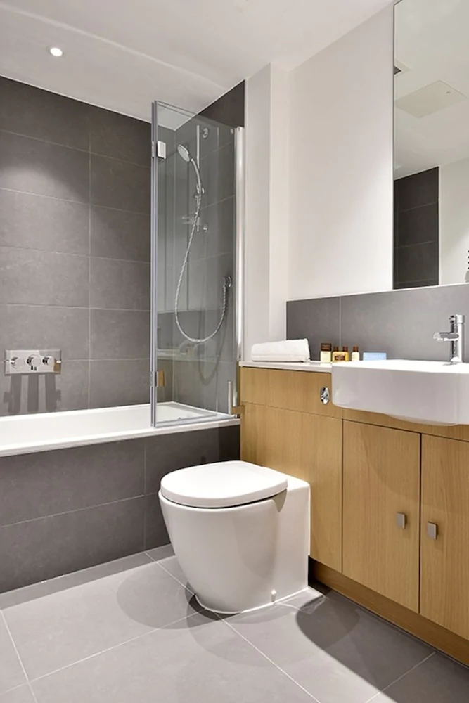 Urban Stay Lovat Lane Apartments