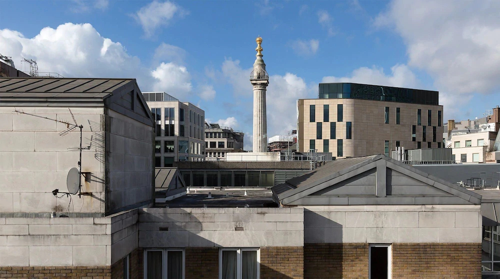 Urban Stay Lovat Lane Apartments